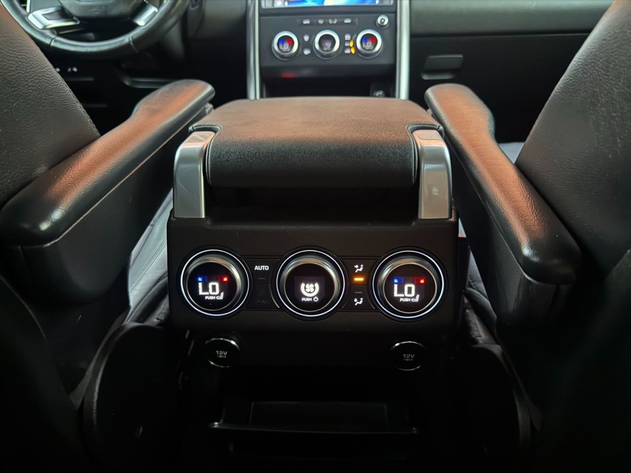 Land Rover Discovery photo 34