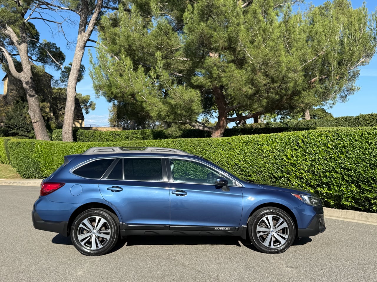 Photo 7 of this Subaru Outback