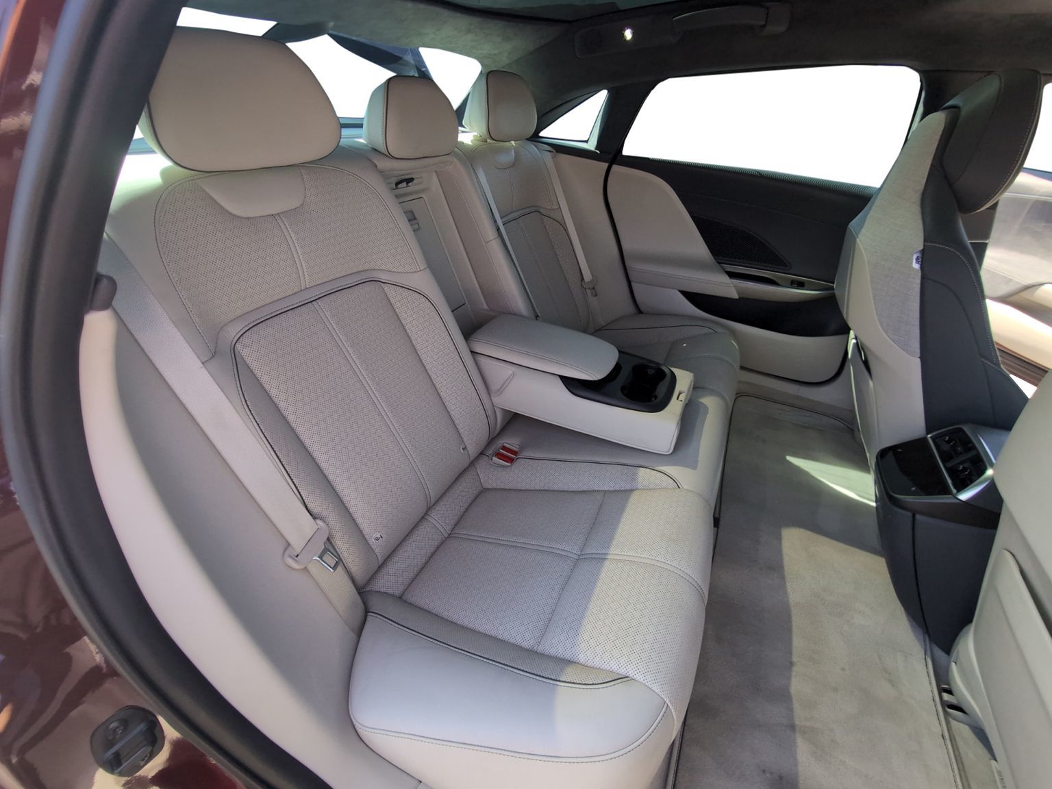 2022 Lucid Air Dream Edition - Photo 18