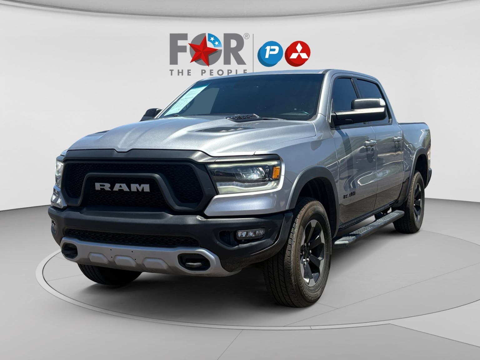 2020 RAM 1500 Rebel 4x4 Crew Cab 5'7's photo
