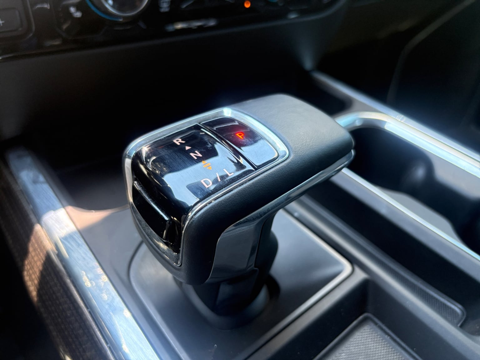 2024 Chevrolet Silverado 1500 RST - Photo 25