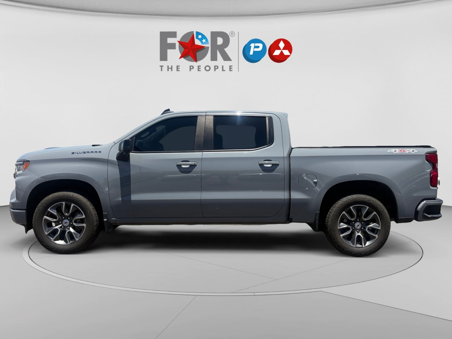 2024 Chevrolet Silverado 1500 RST - Photo 2