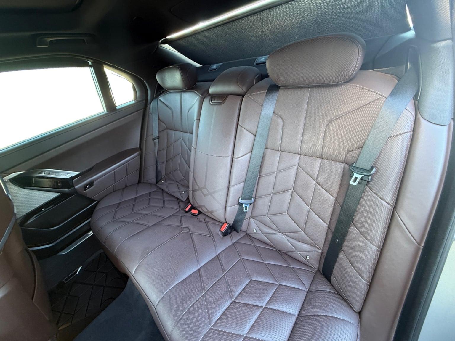 2023 BMW 7 Series 740i - Photo 16