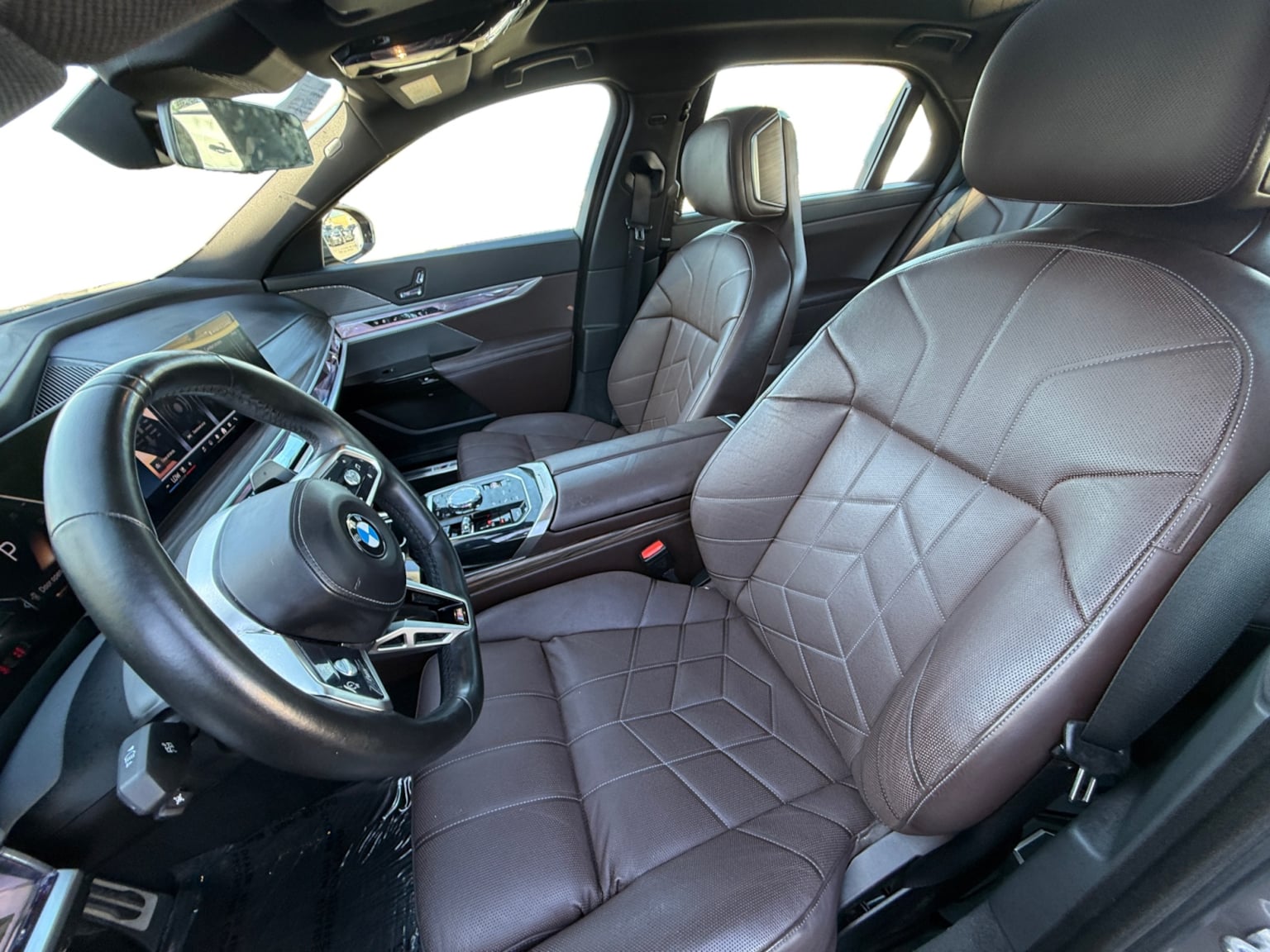 2023 BMW 7 Series 740i - Photo 10