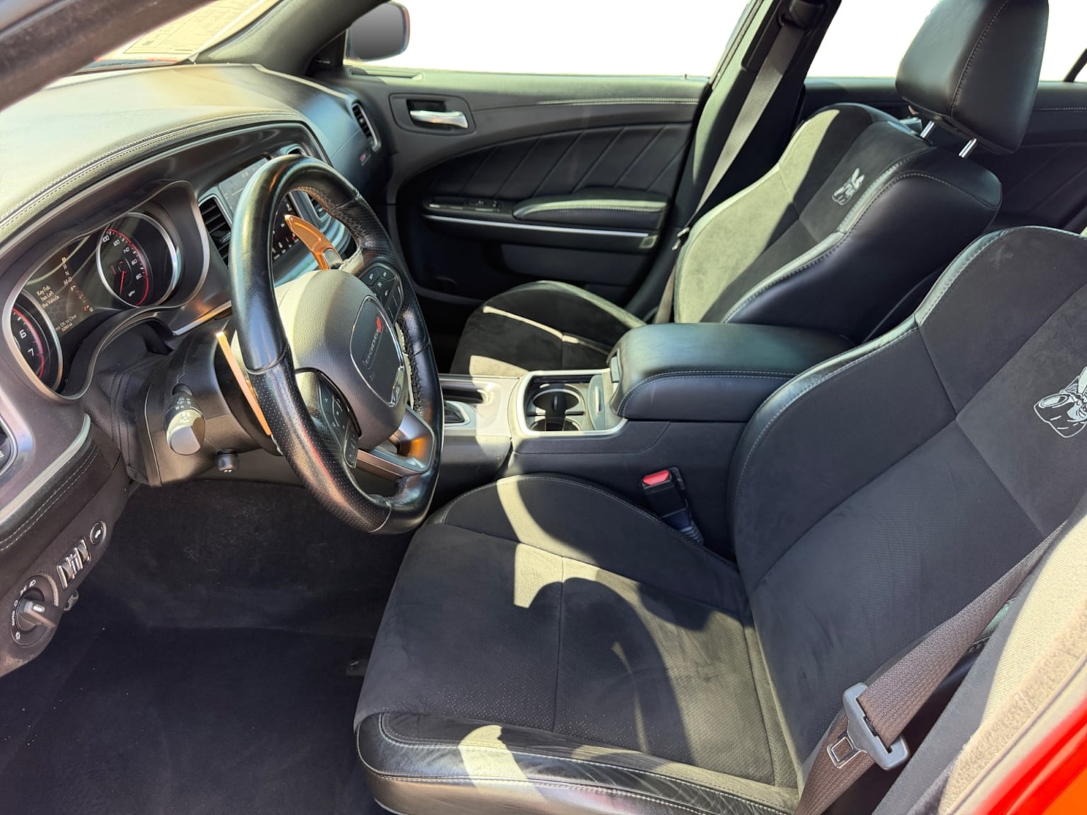 Dodge Charger photo 10