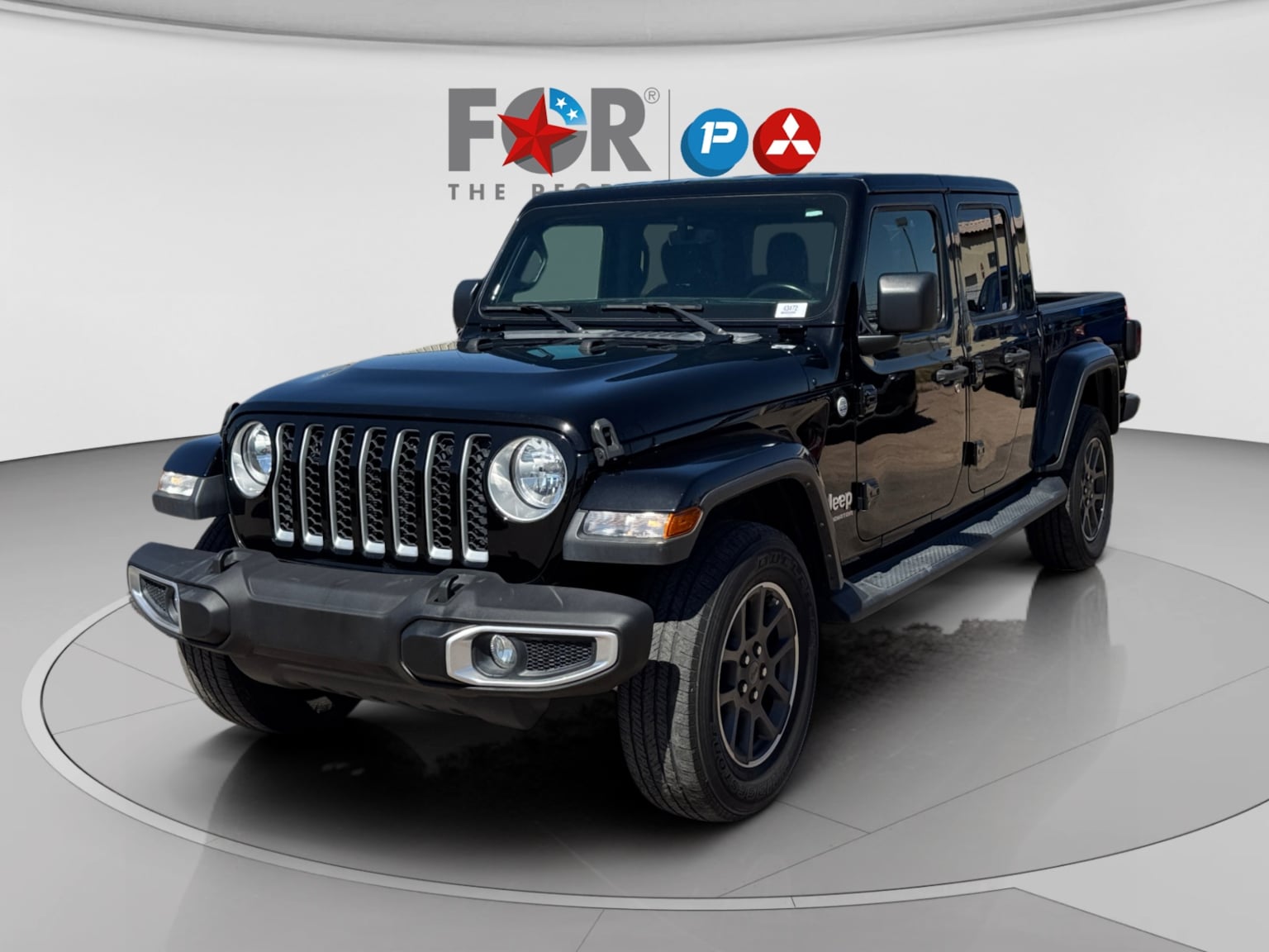 2021 Jeep Gladiator Overland's photo