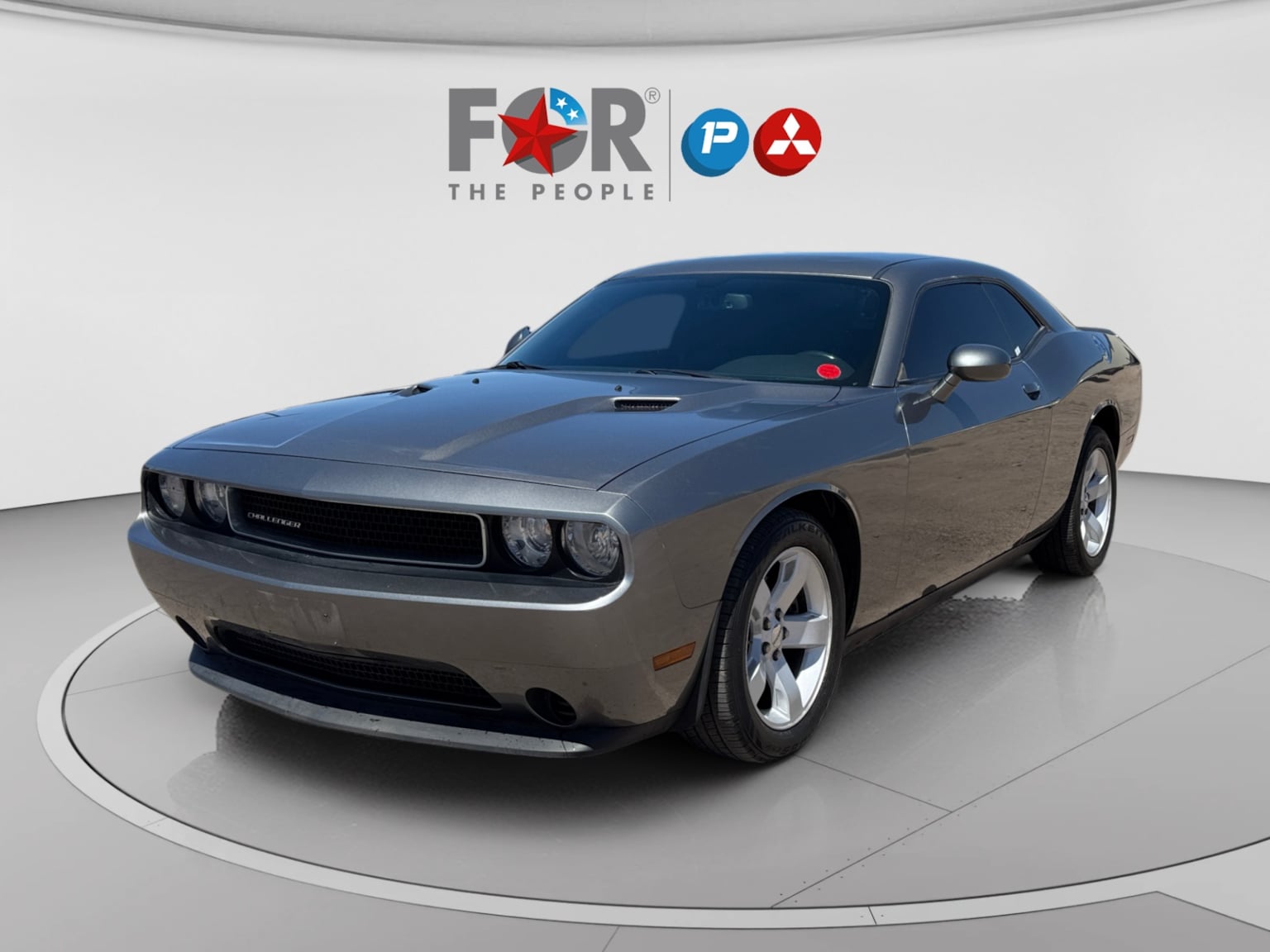 2012 Dodge Challenger SXT's photo
