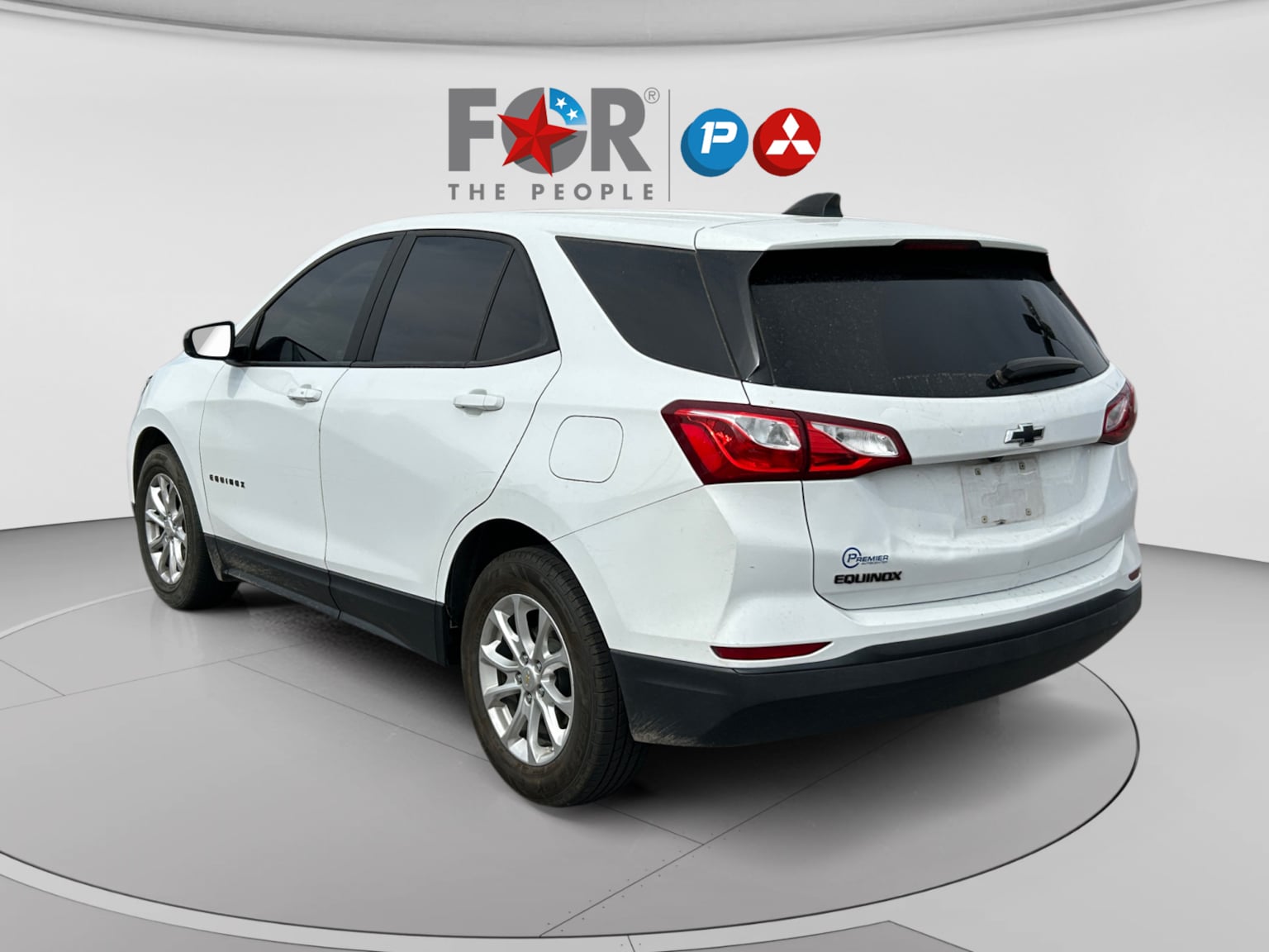 View vehicle photo 3