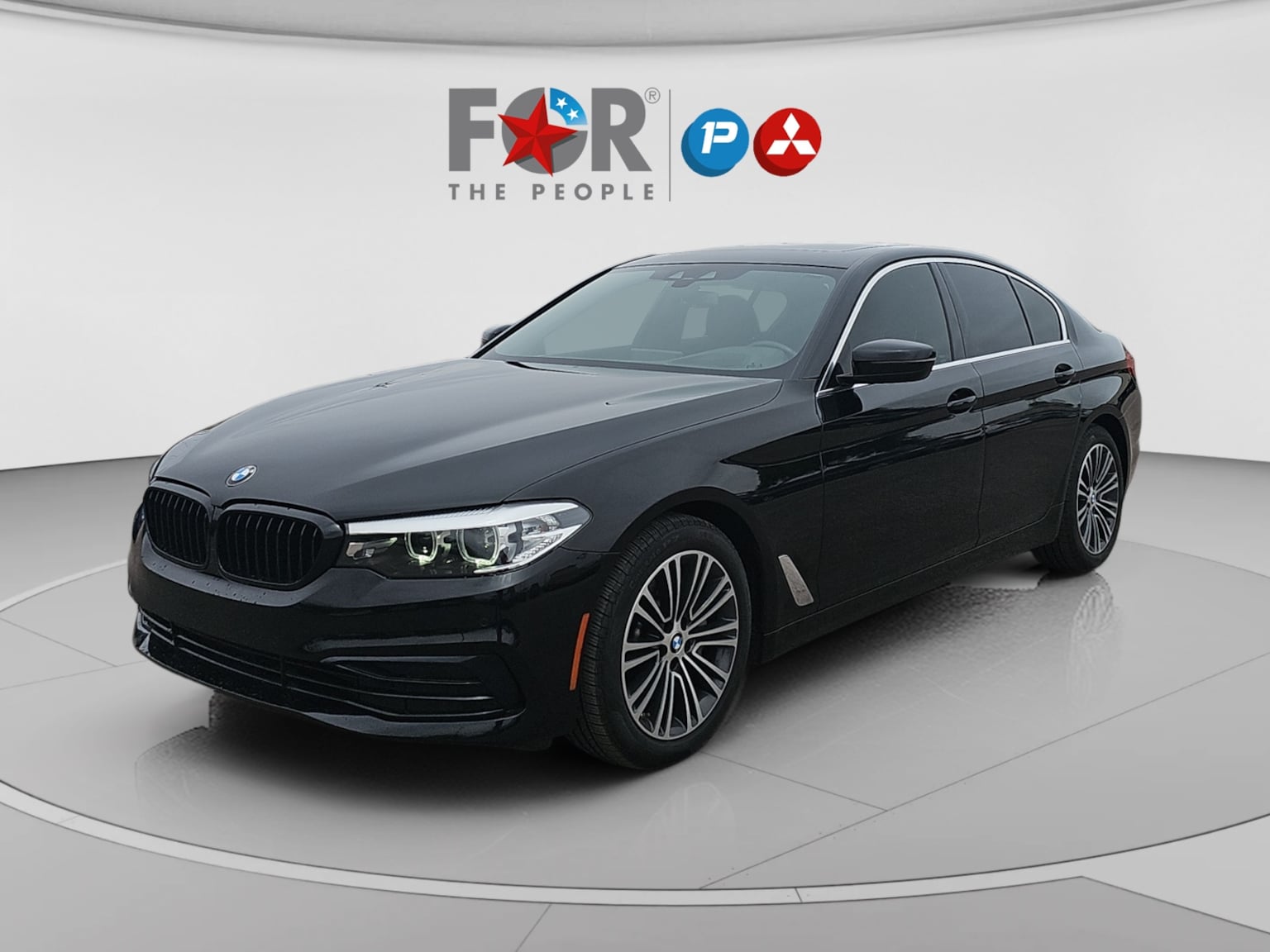 2019 BMW 5 Series 530i Sedan's photo