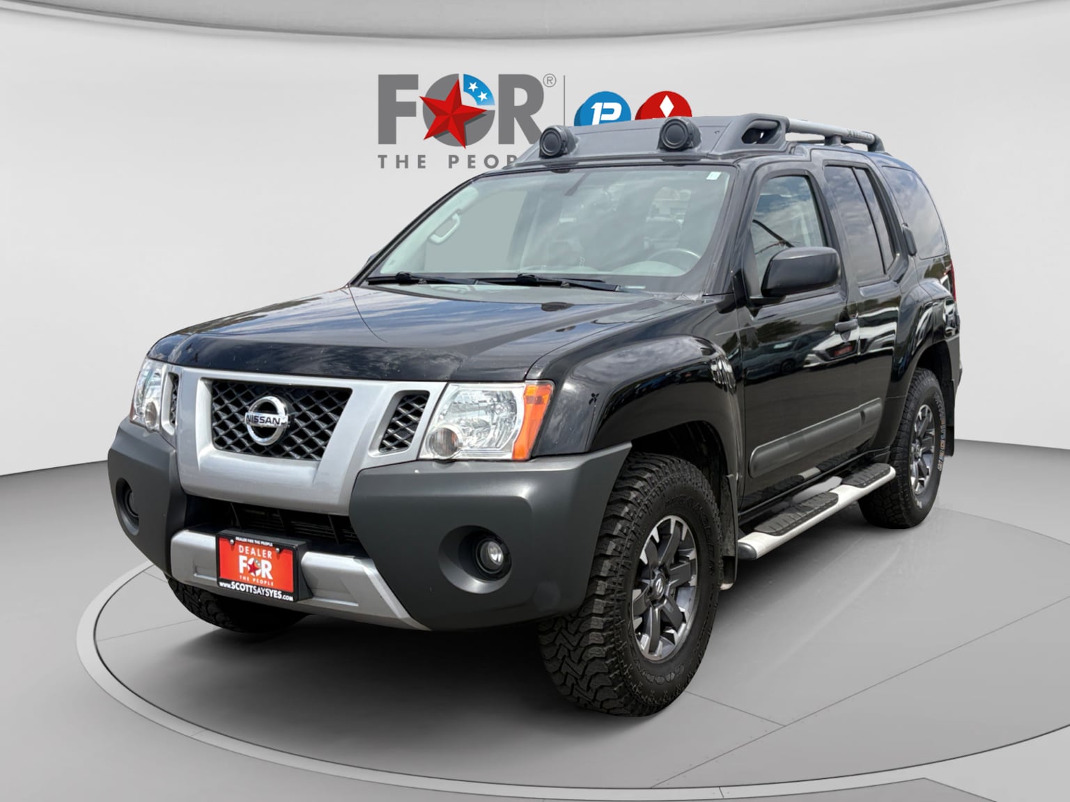 2015 Nissan Xterra PRO-4X 4x4 AT's photo