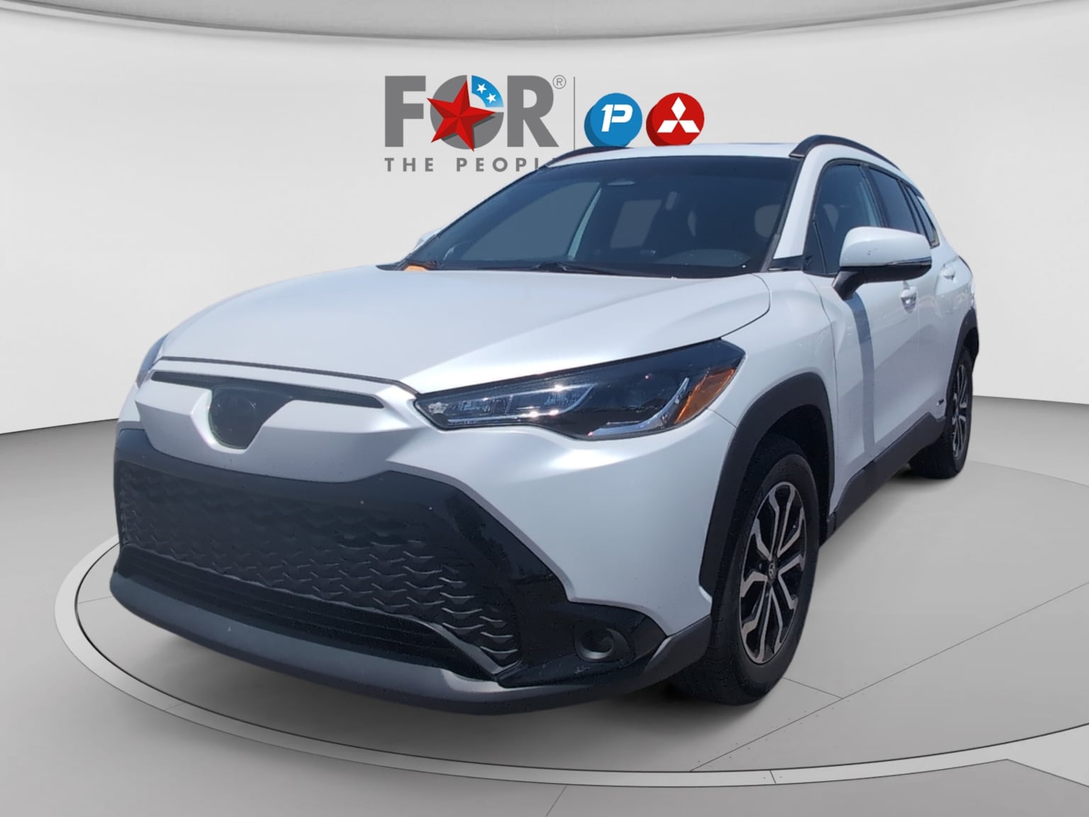 2024 Toyota Corolla Cross Hybrid SE AWD's photo
