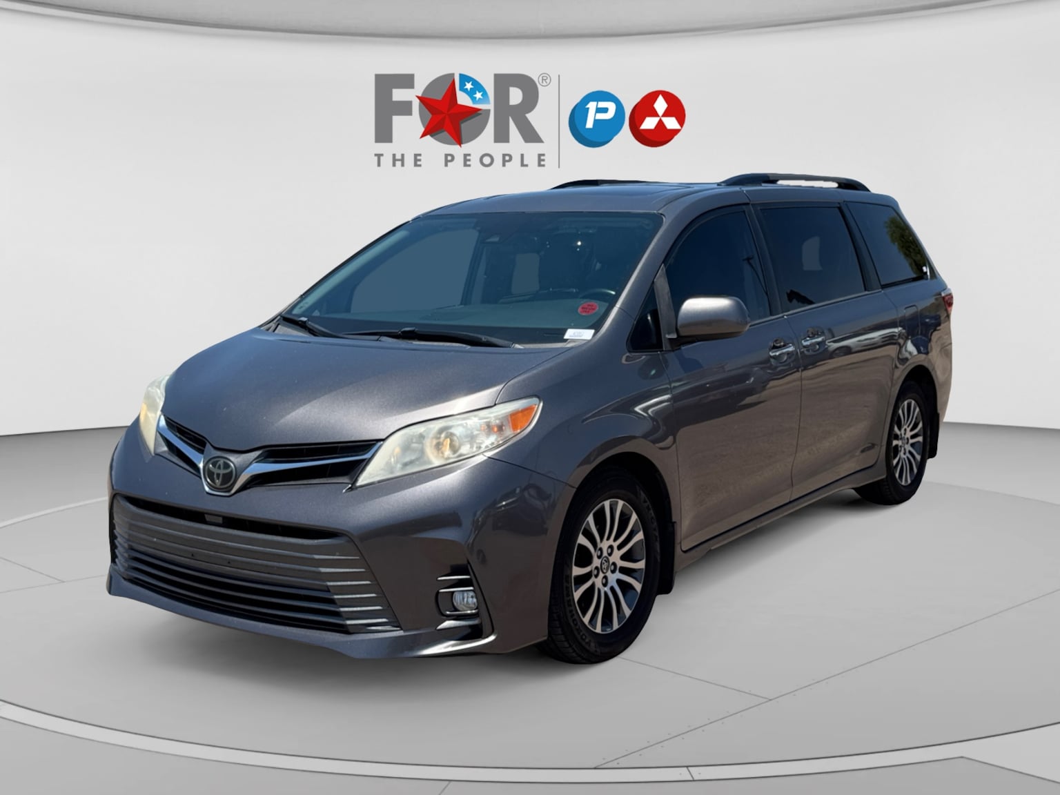 2018 Toyota Sienna XLE