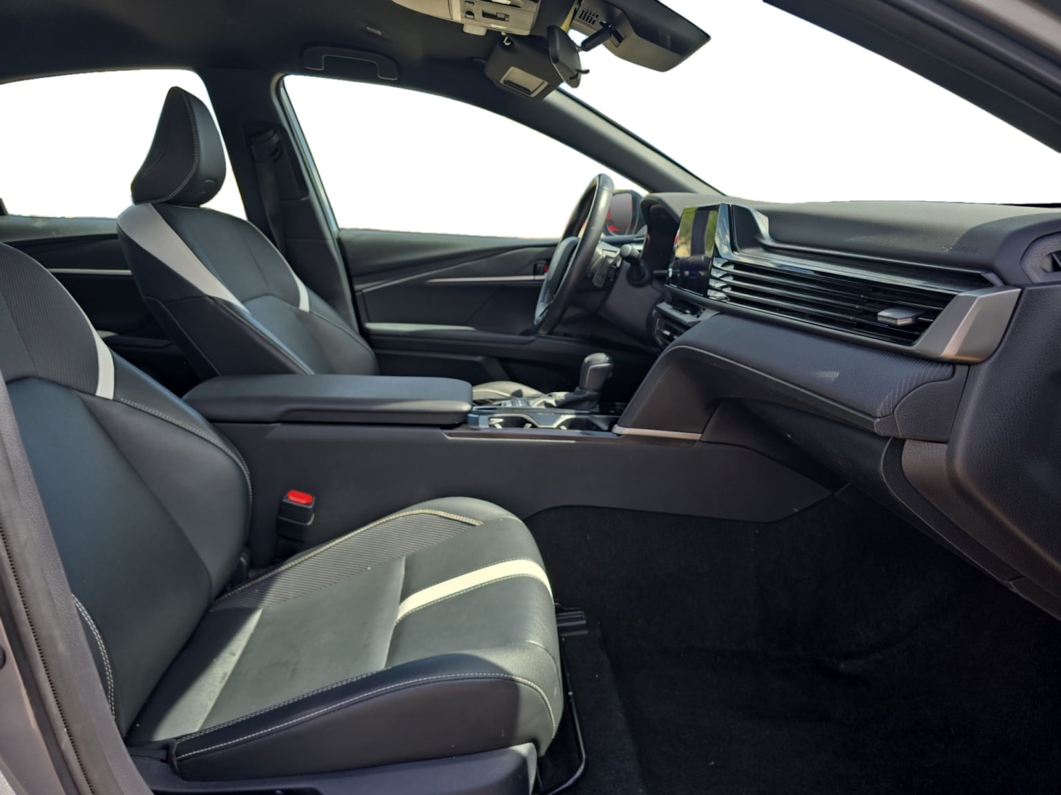 Toyota Camry photo 17