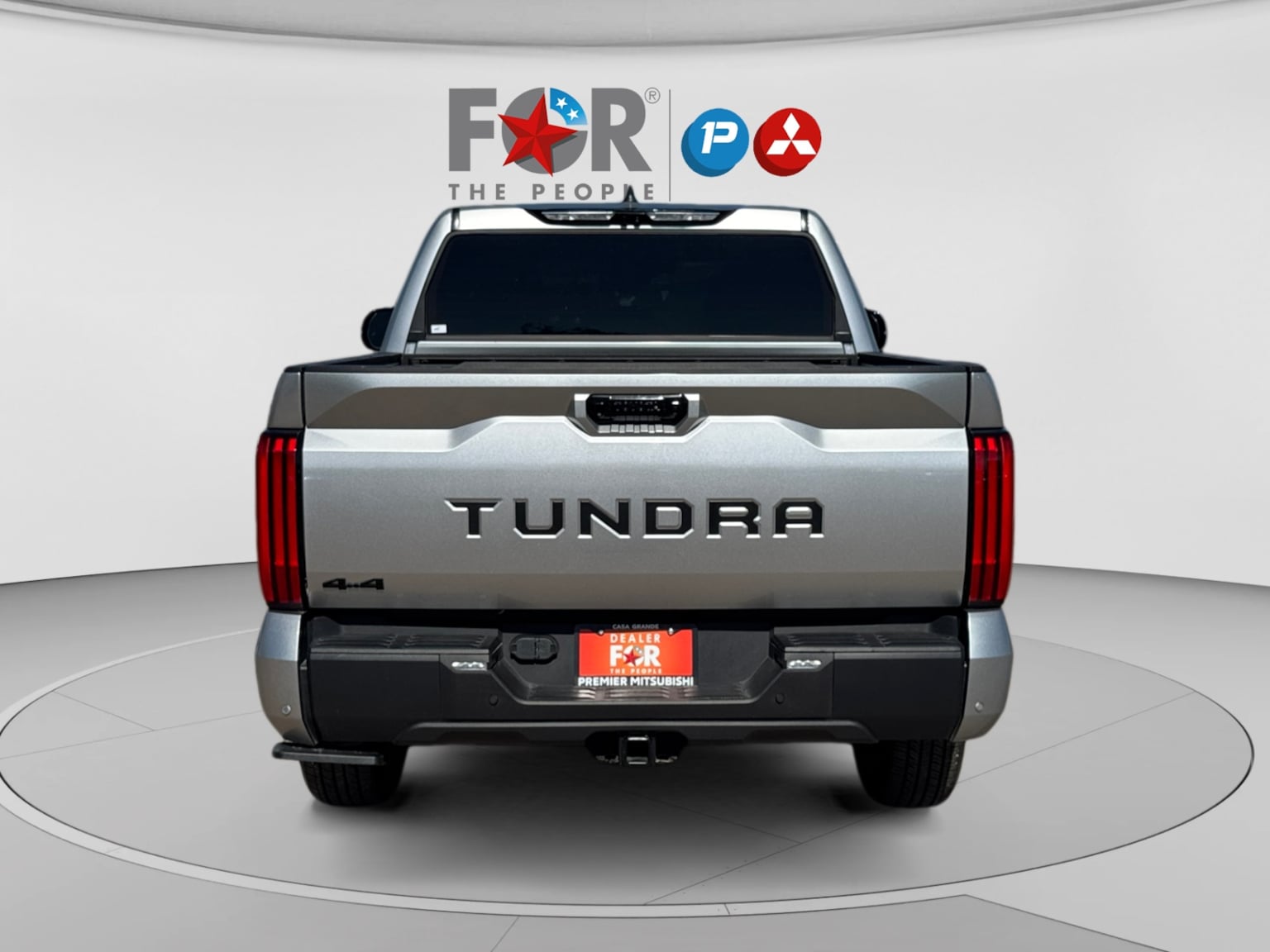 2025 Toyota Tundra Limited - Photo 4