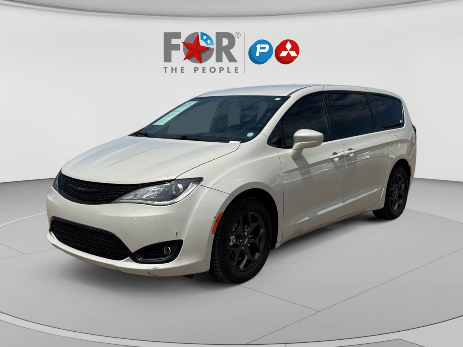 2020 Chrysler Pacifica Touring