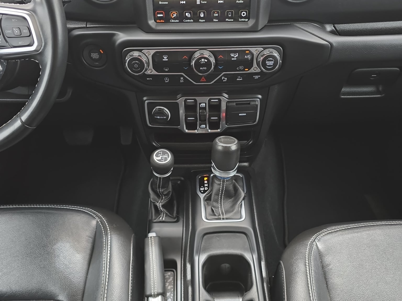 Jeep Gladiator photo 15