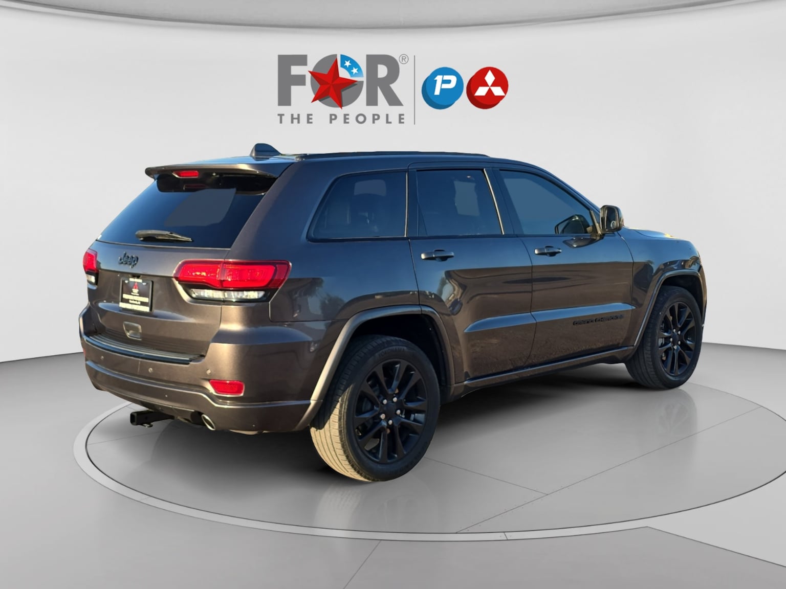Jeep Grand Cherokee photo 5