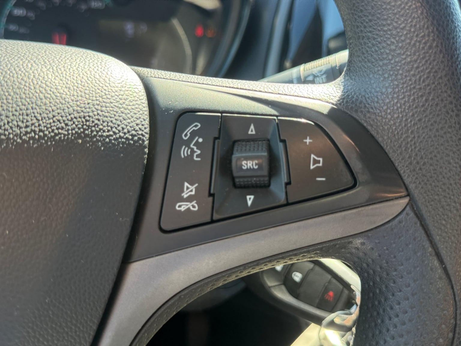 Chevrolet Spark photo 17