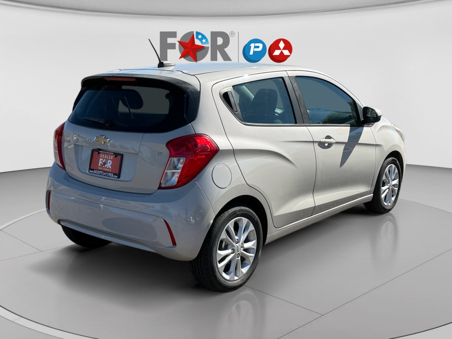 Chevrolet Spark photo 2