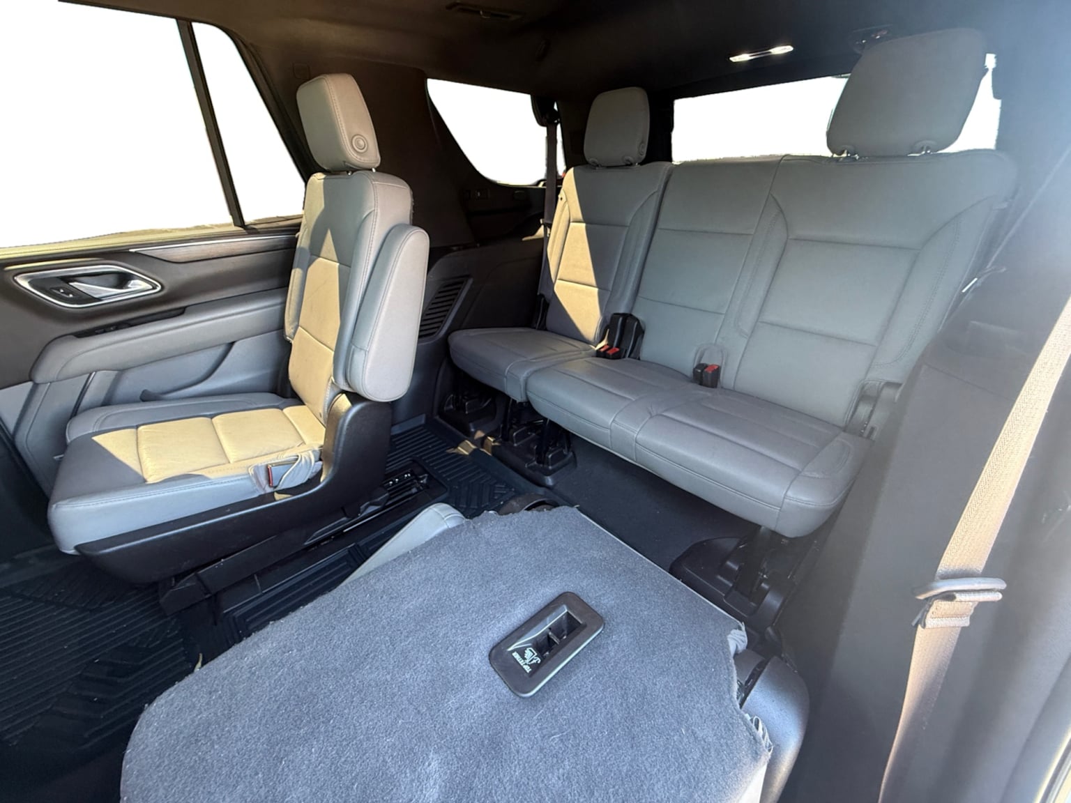 Chevrolet Tahoe photo 16