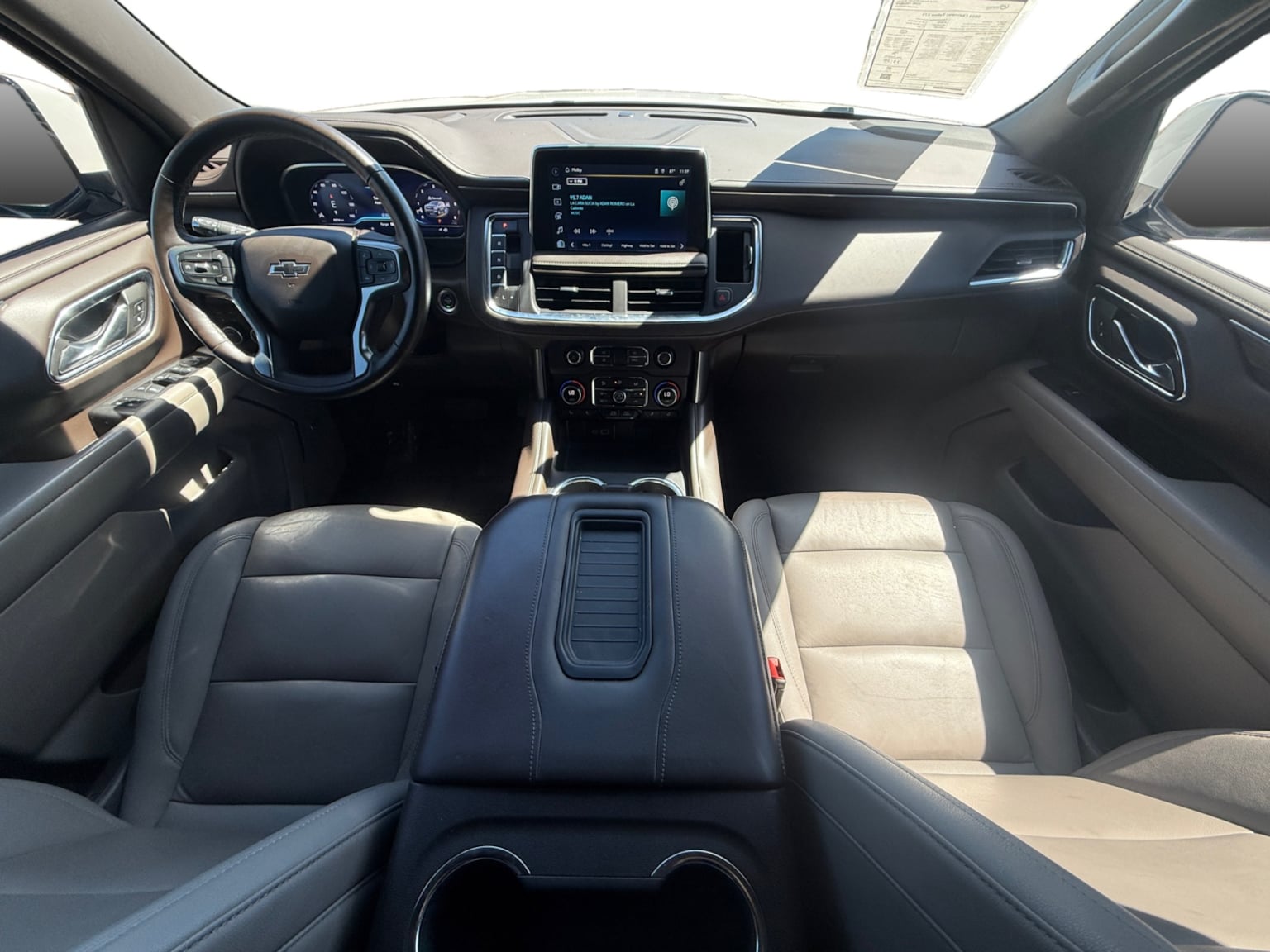 Chevrolet Tahoe photo 12