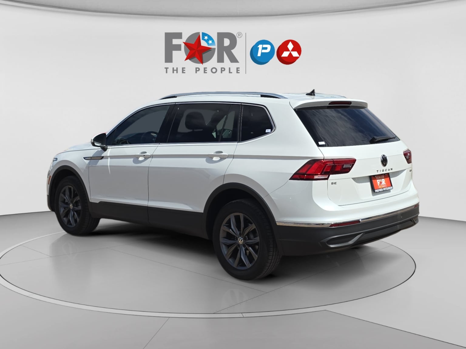 Volkswagen Tiguan photo 3