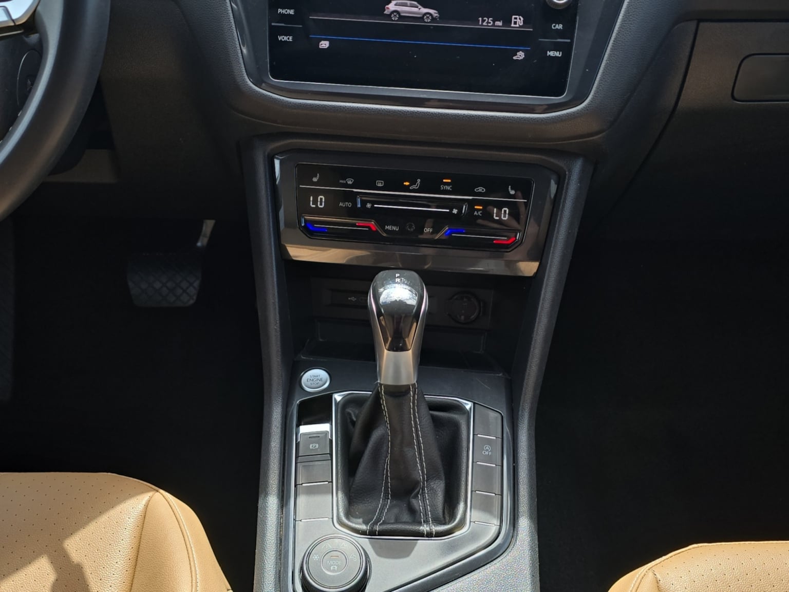 Volkswagen Tiguan photo 15