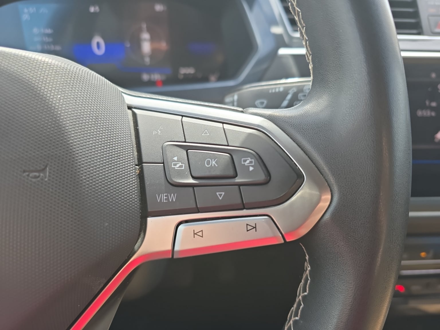 Volkswagen Tiguan photo 23