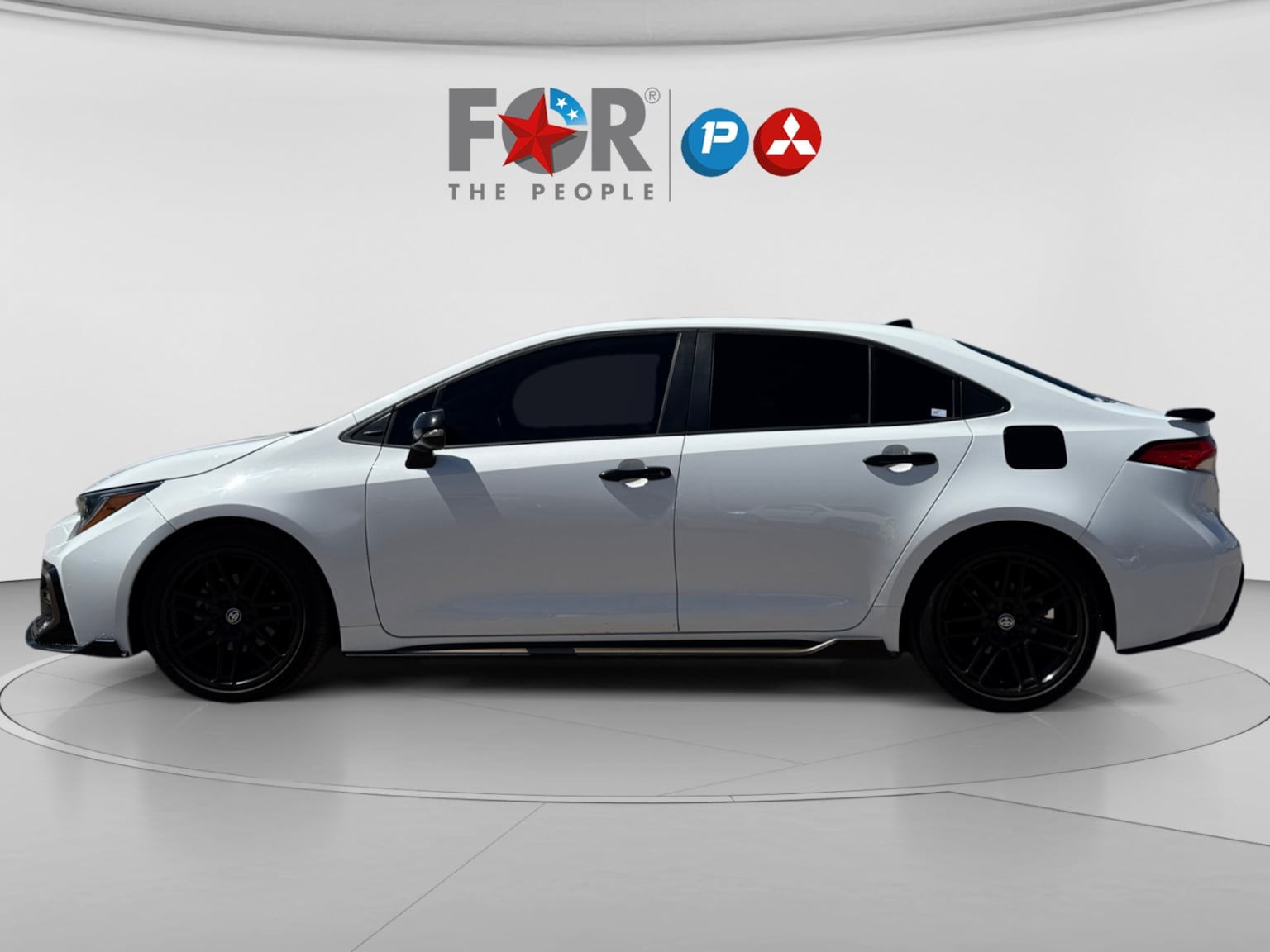 Toyota Corolla photo 2