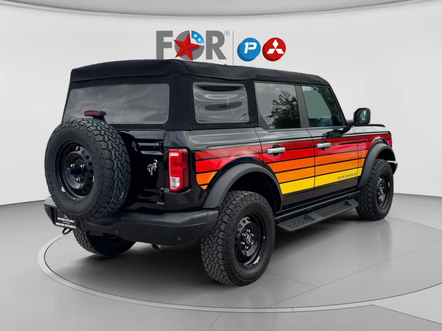 Ford Bronco photo 5