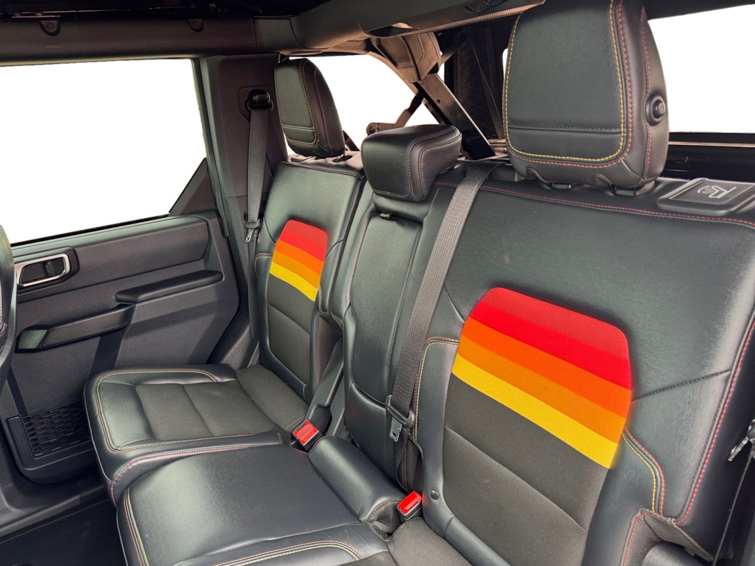 Ford Bronco photo 16