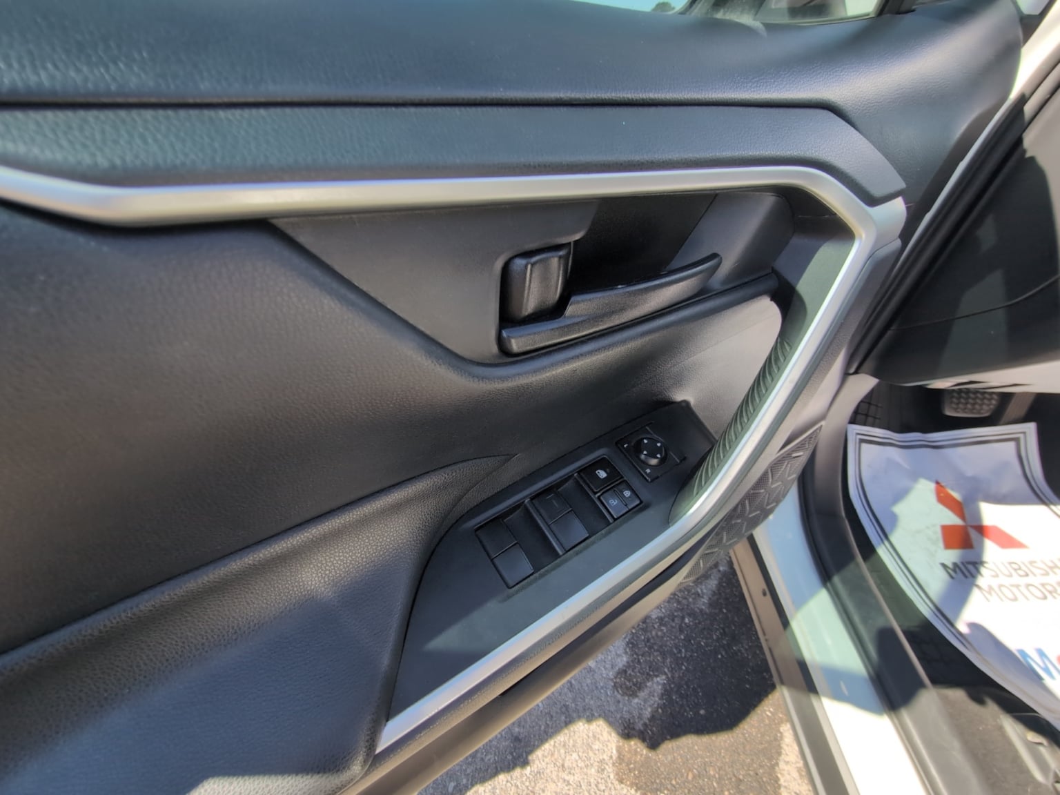 Toyota RAV4 photo 11