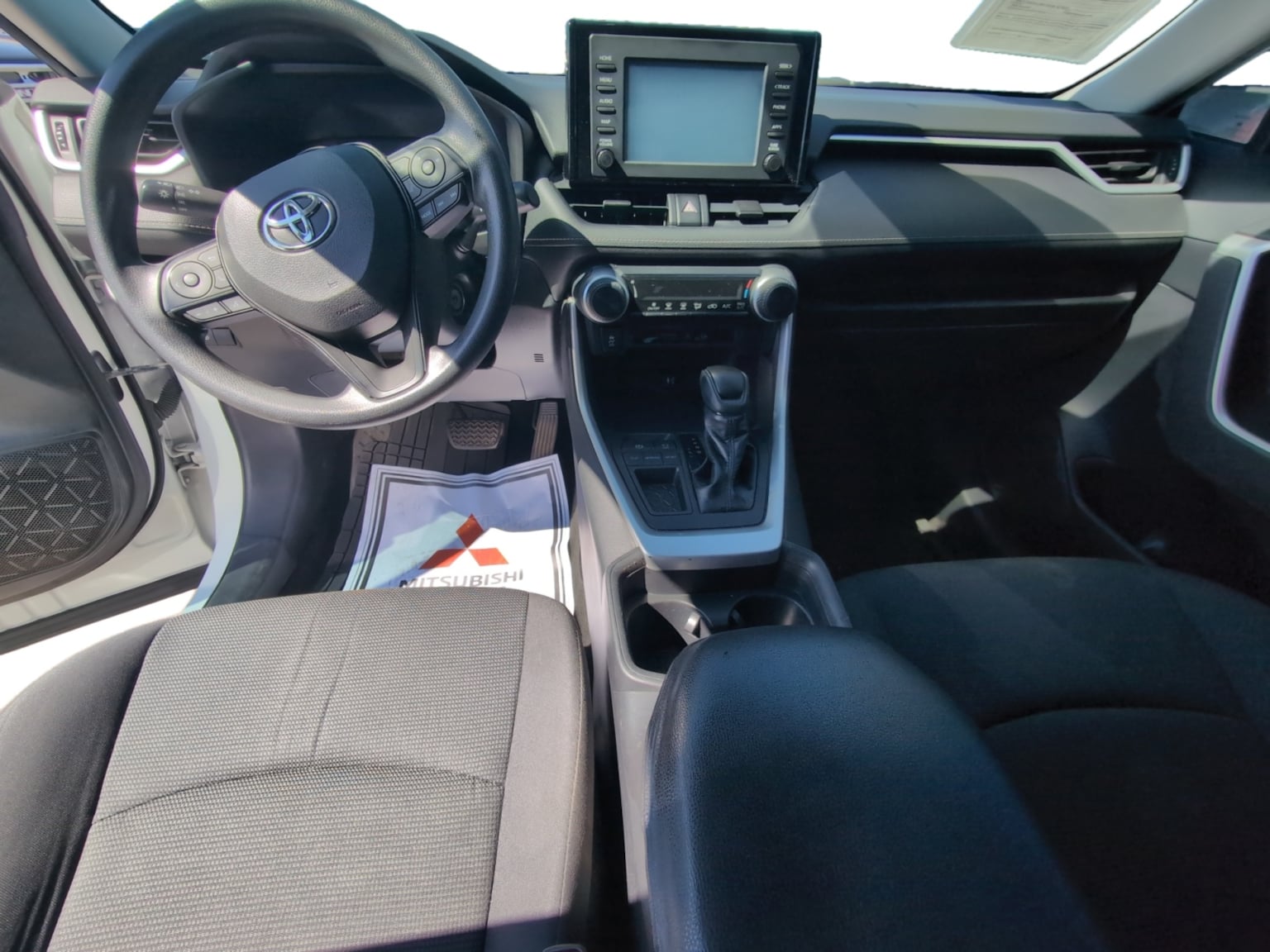 Toyota RAV4 photo 12