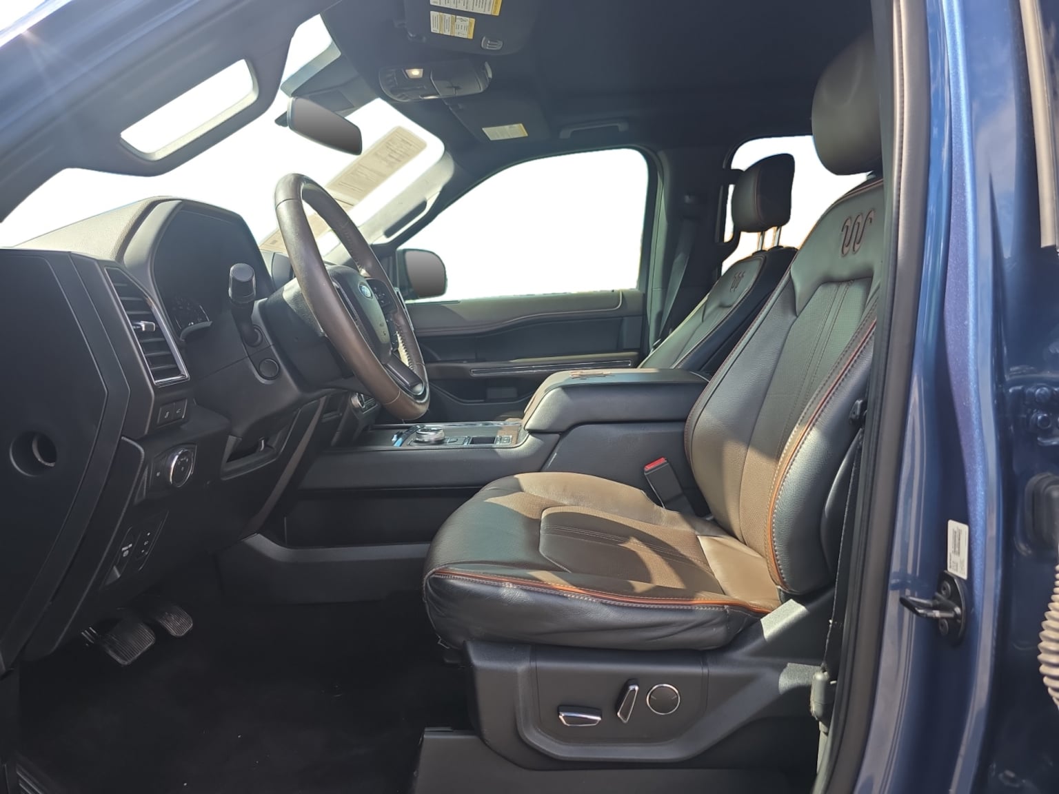 Ford Expedition photo 10