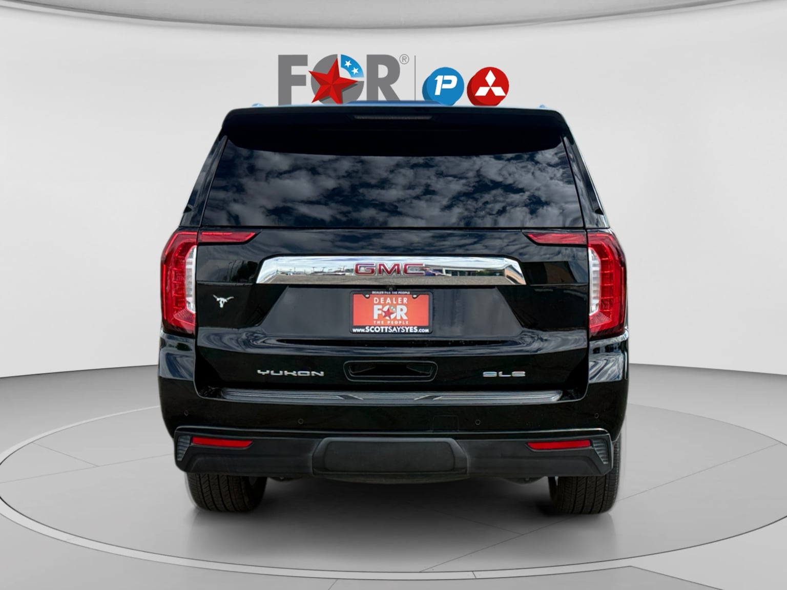 GMC Yukon XL photo 4