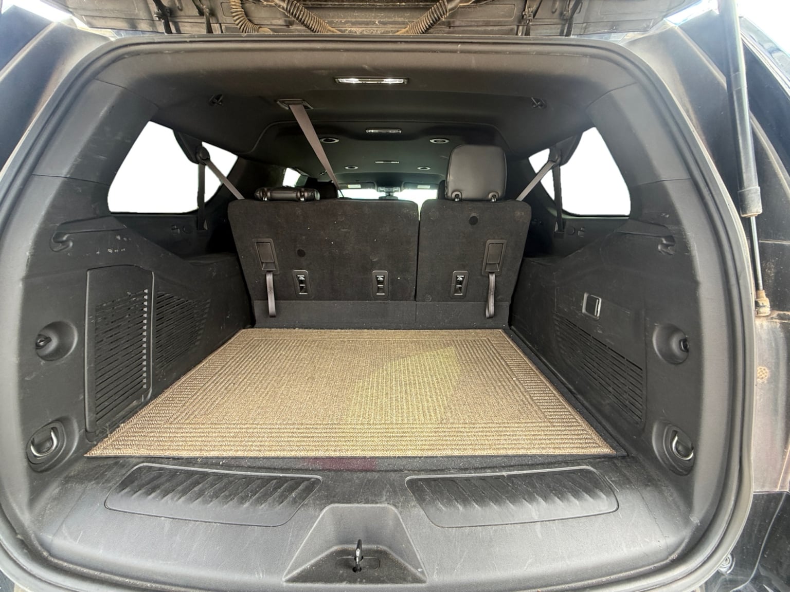 GMC Yukon XL photo 19