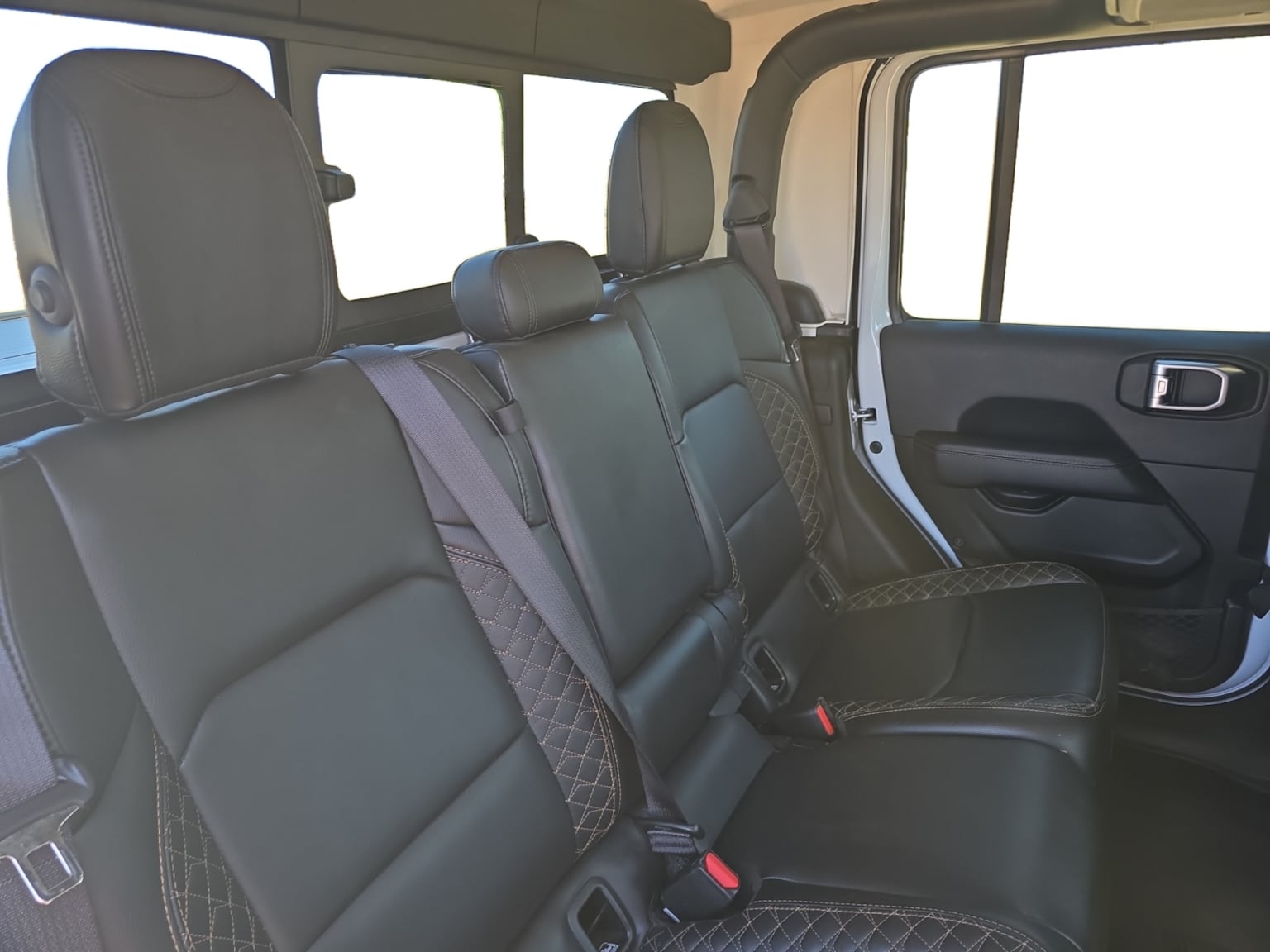 Jeep Gladiator photo 18