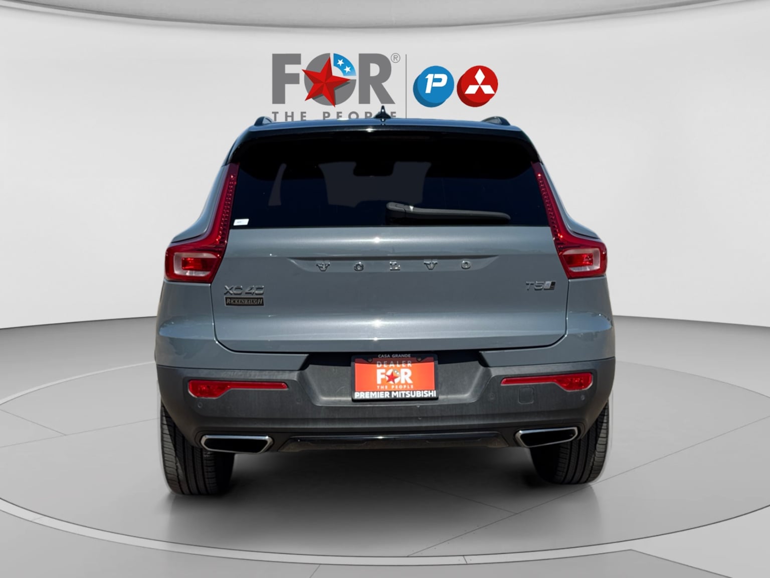 Volvo XC40 photo 4