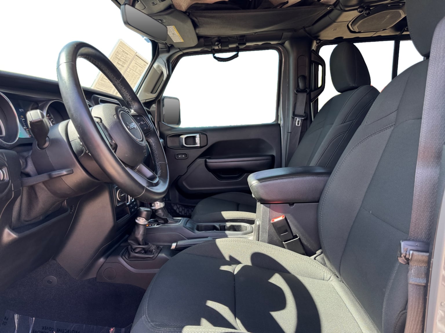 Jeep Wrangler photo 10
