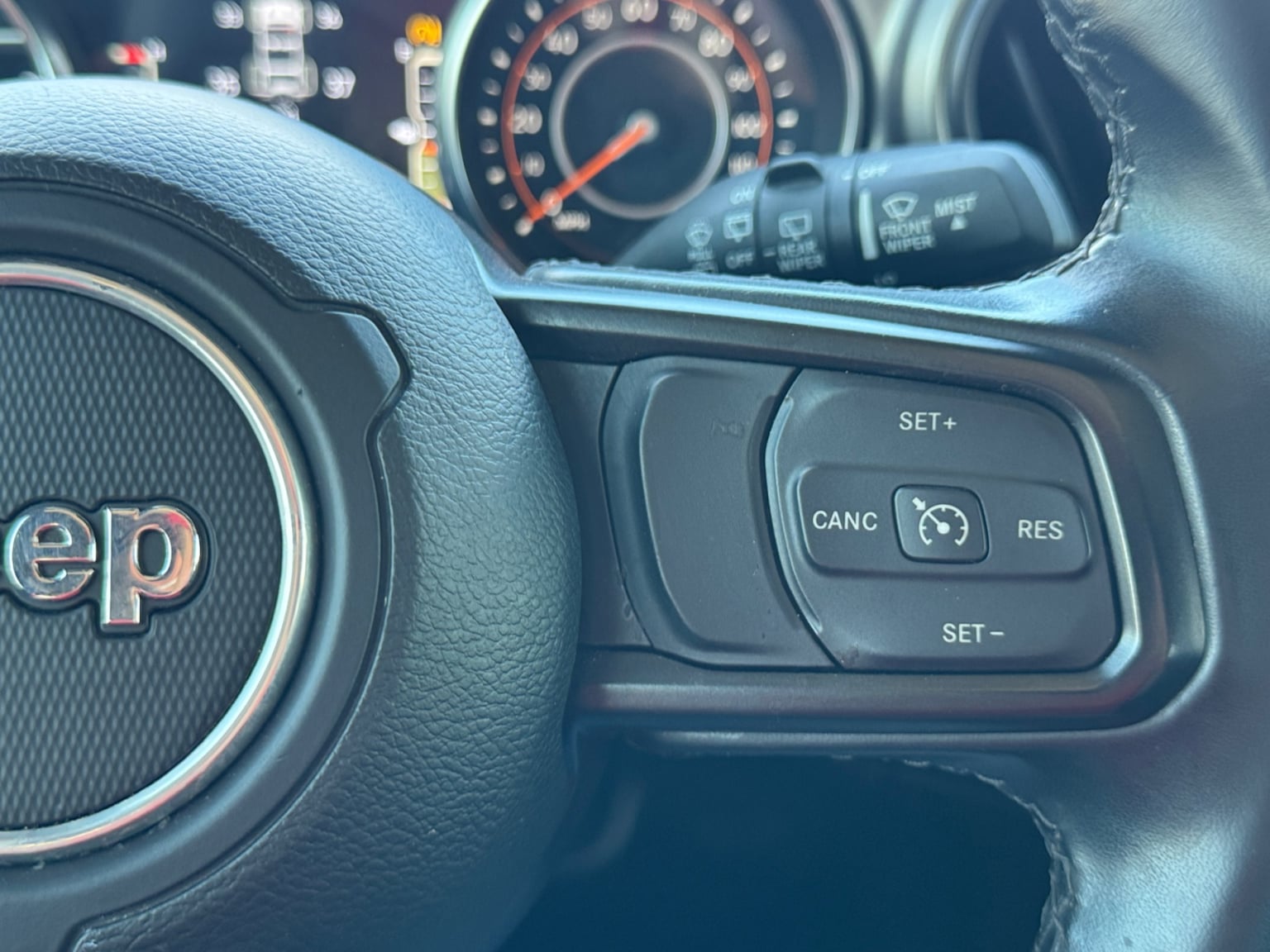 Jeep Wrangler photo 23