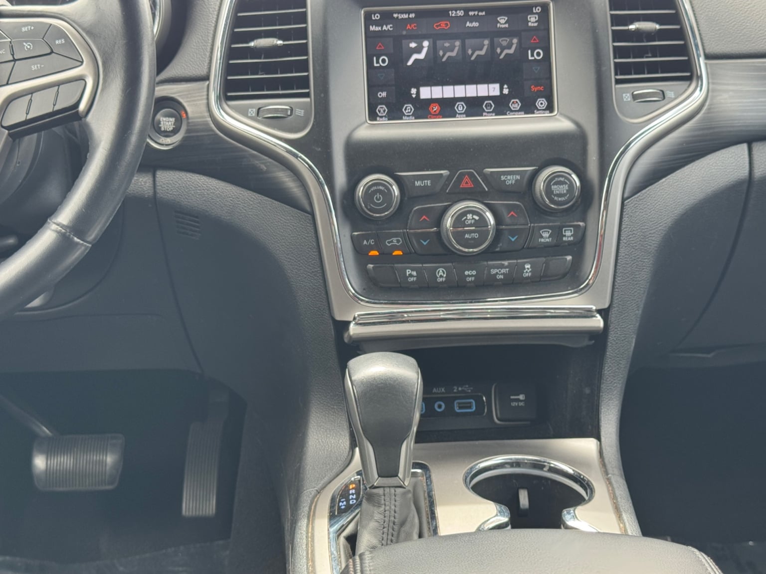 Jeep Grand Cherokee photo 15