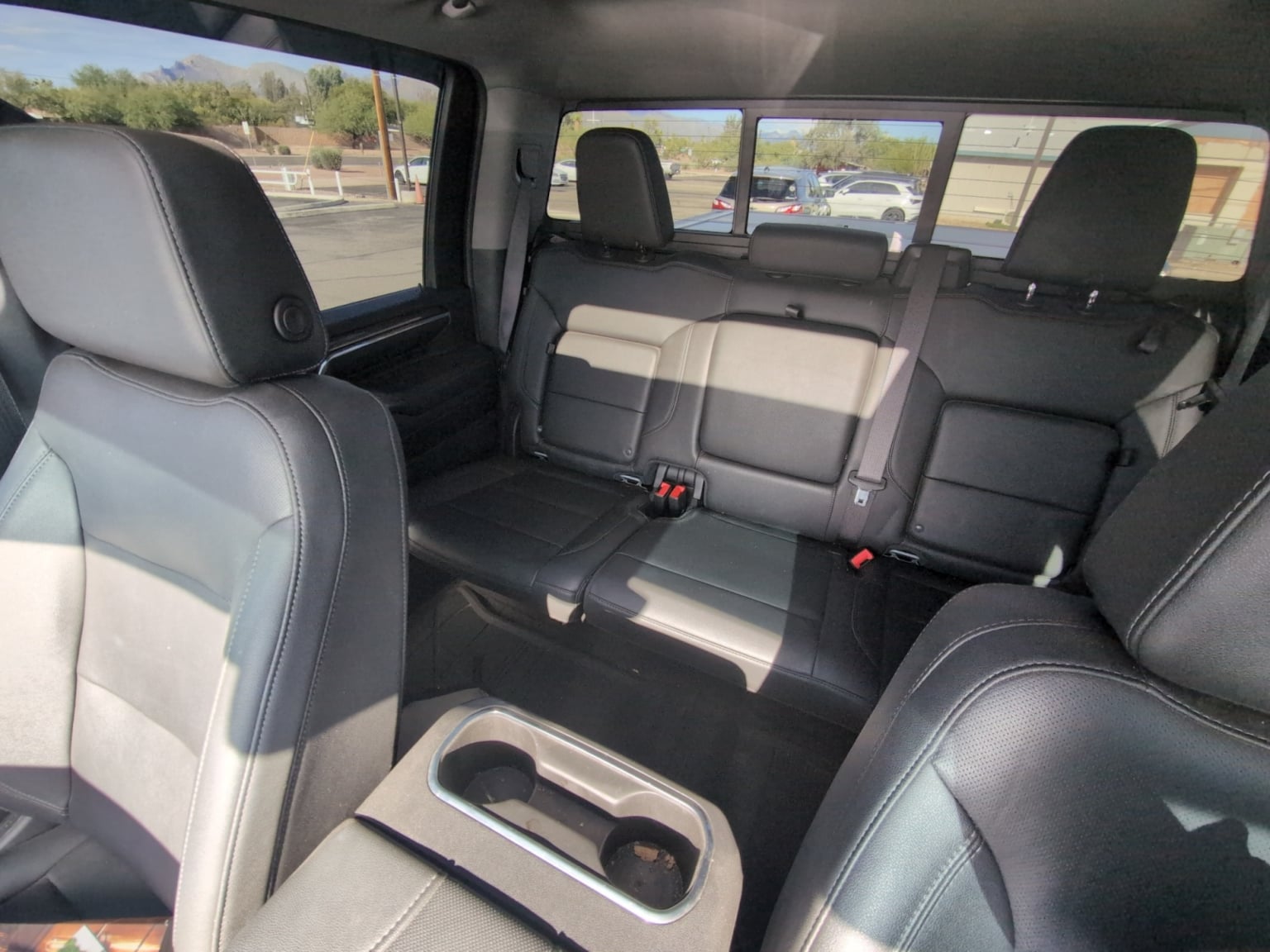 Chevrolet Silverado photo 25