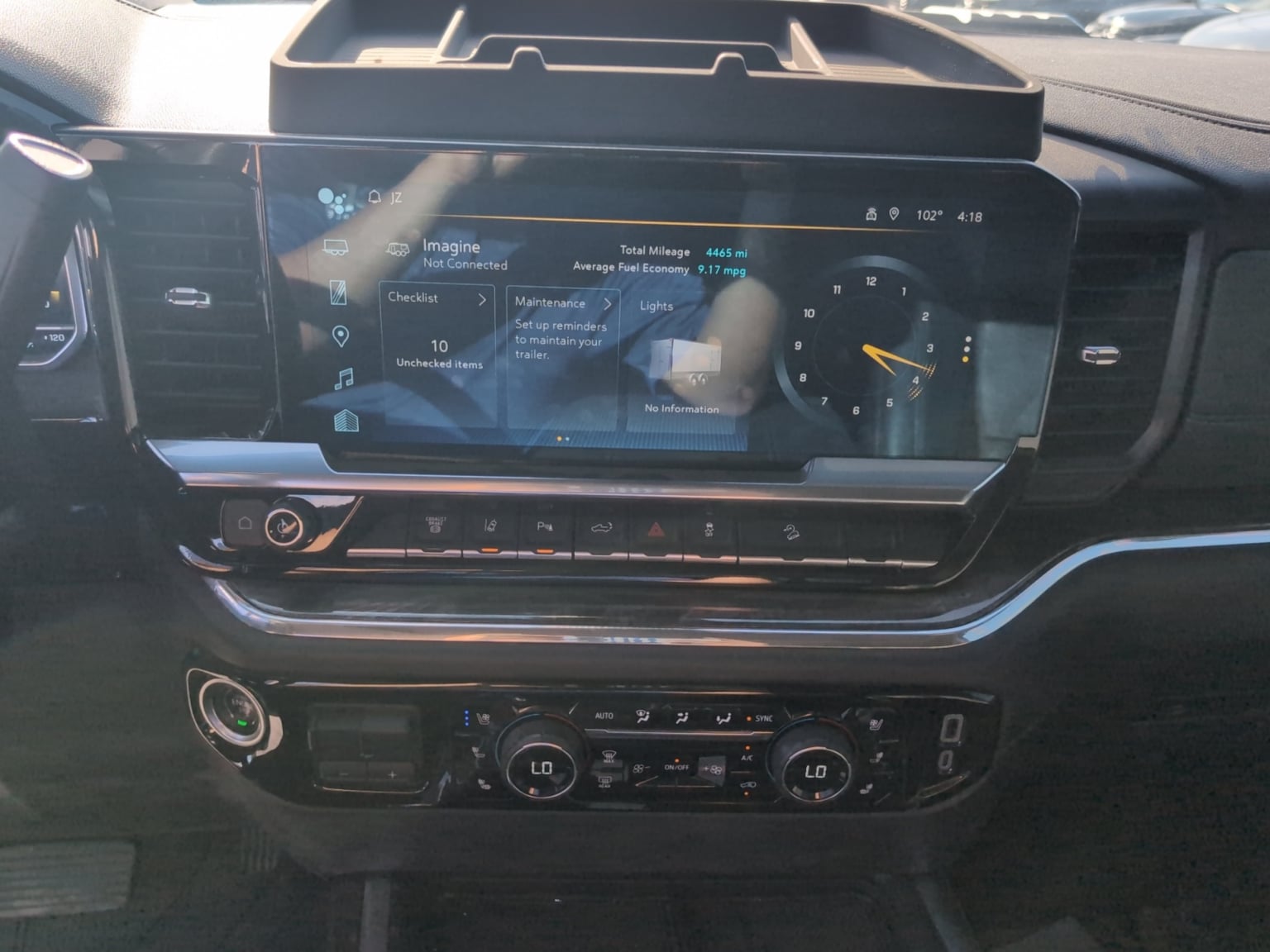 Chevrolet Silverado photo 15
