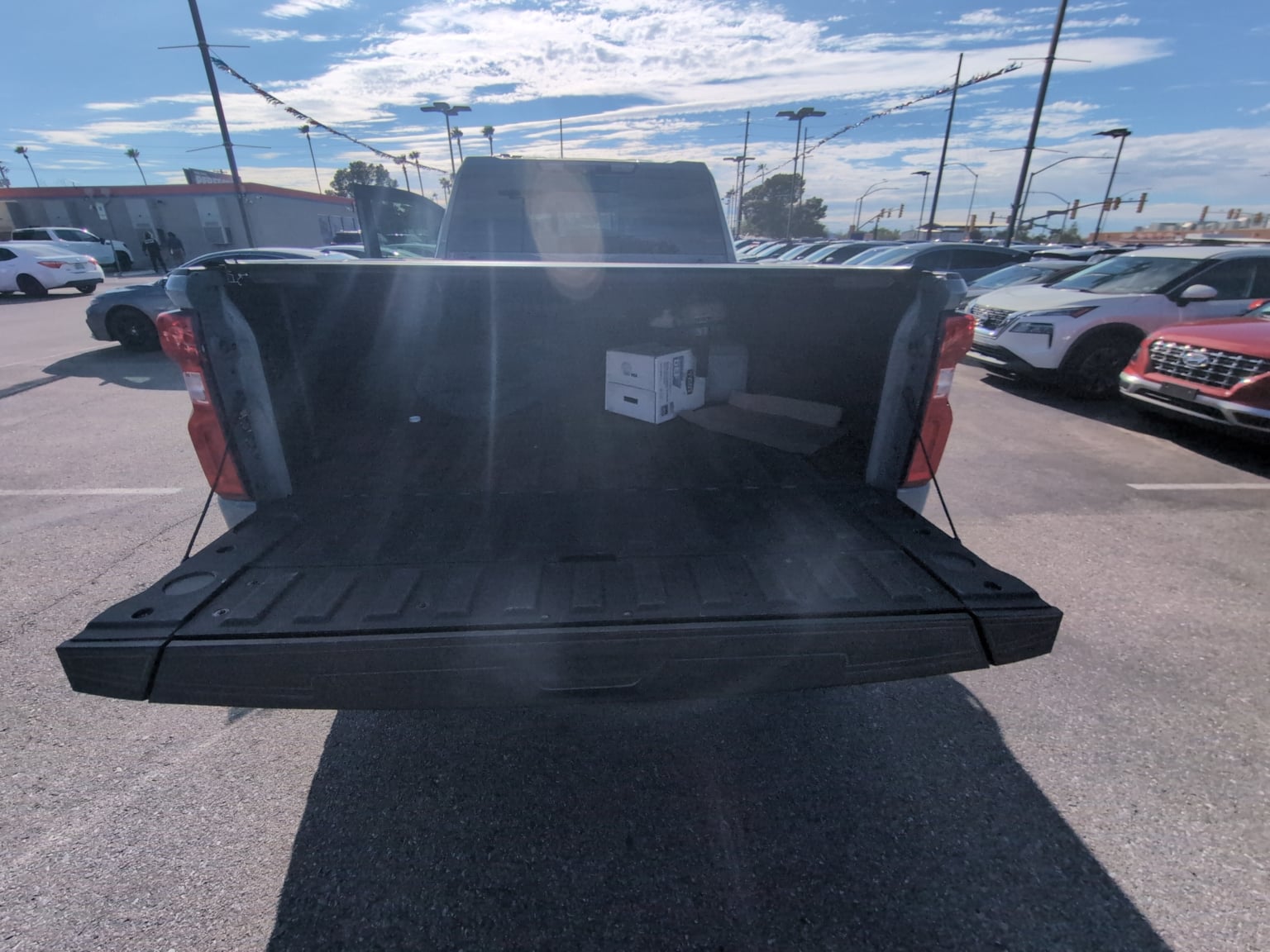 Chevrolet Silverado photo 19