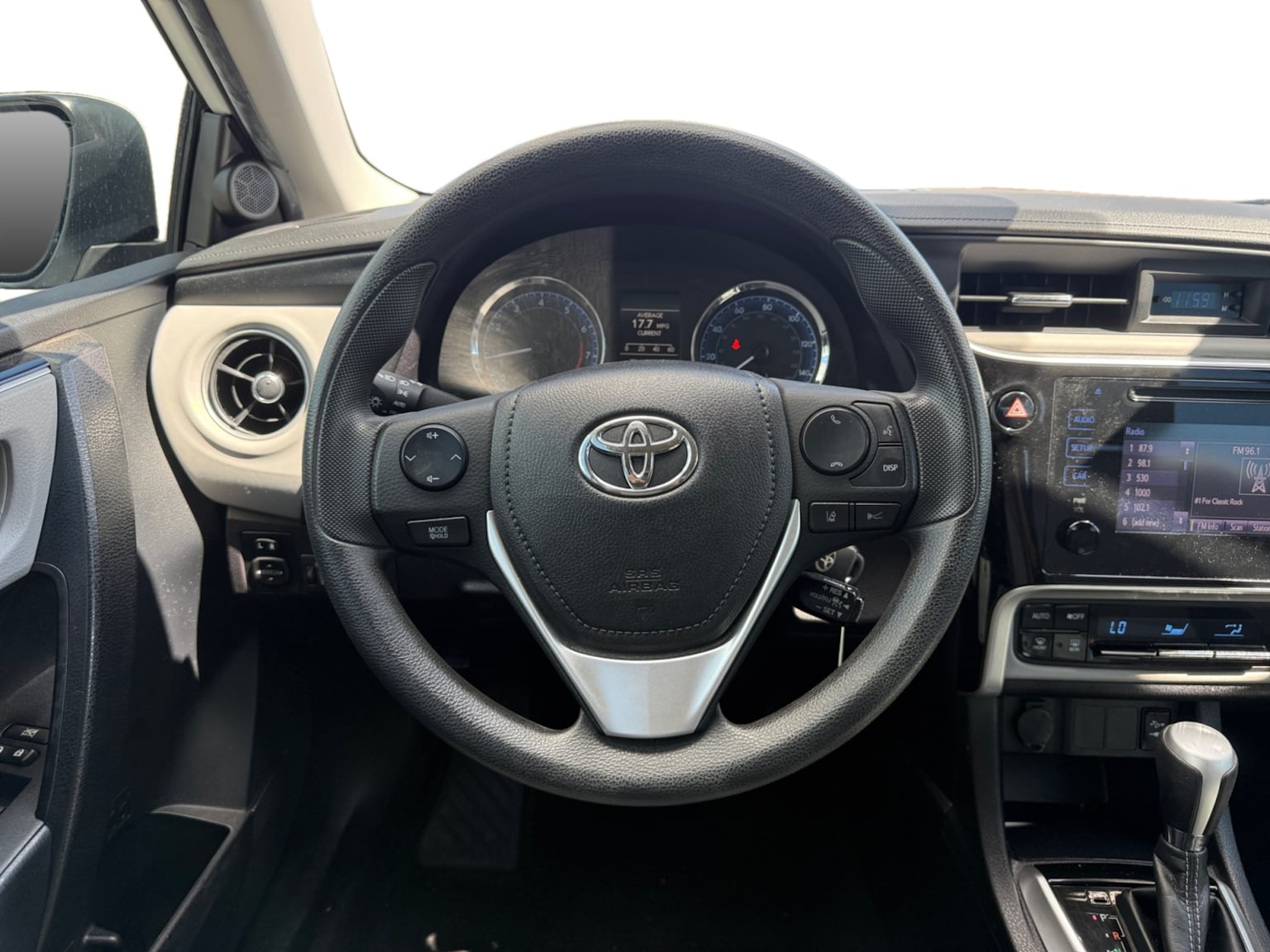 Toyota Corolla photo 13