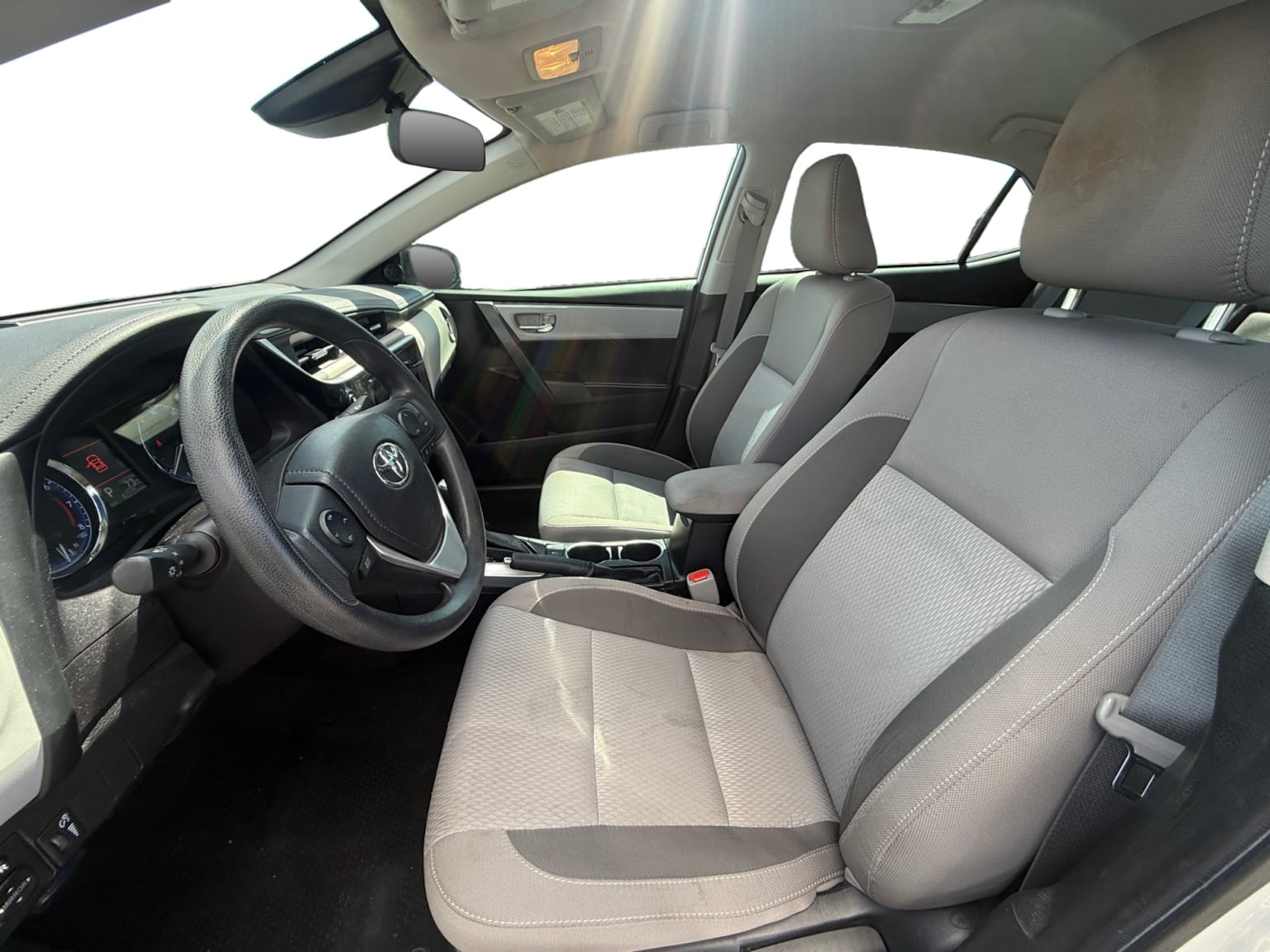 Toyota Corolla photo 10