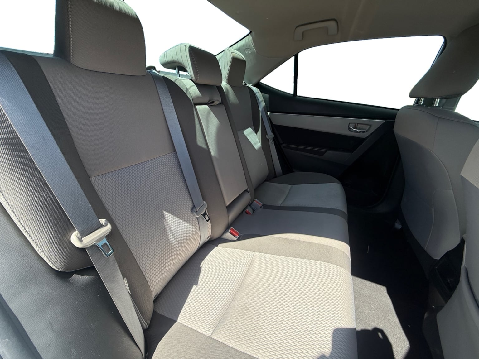 Toyota Corolla photo 18