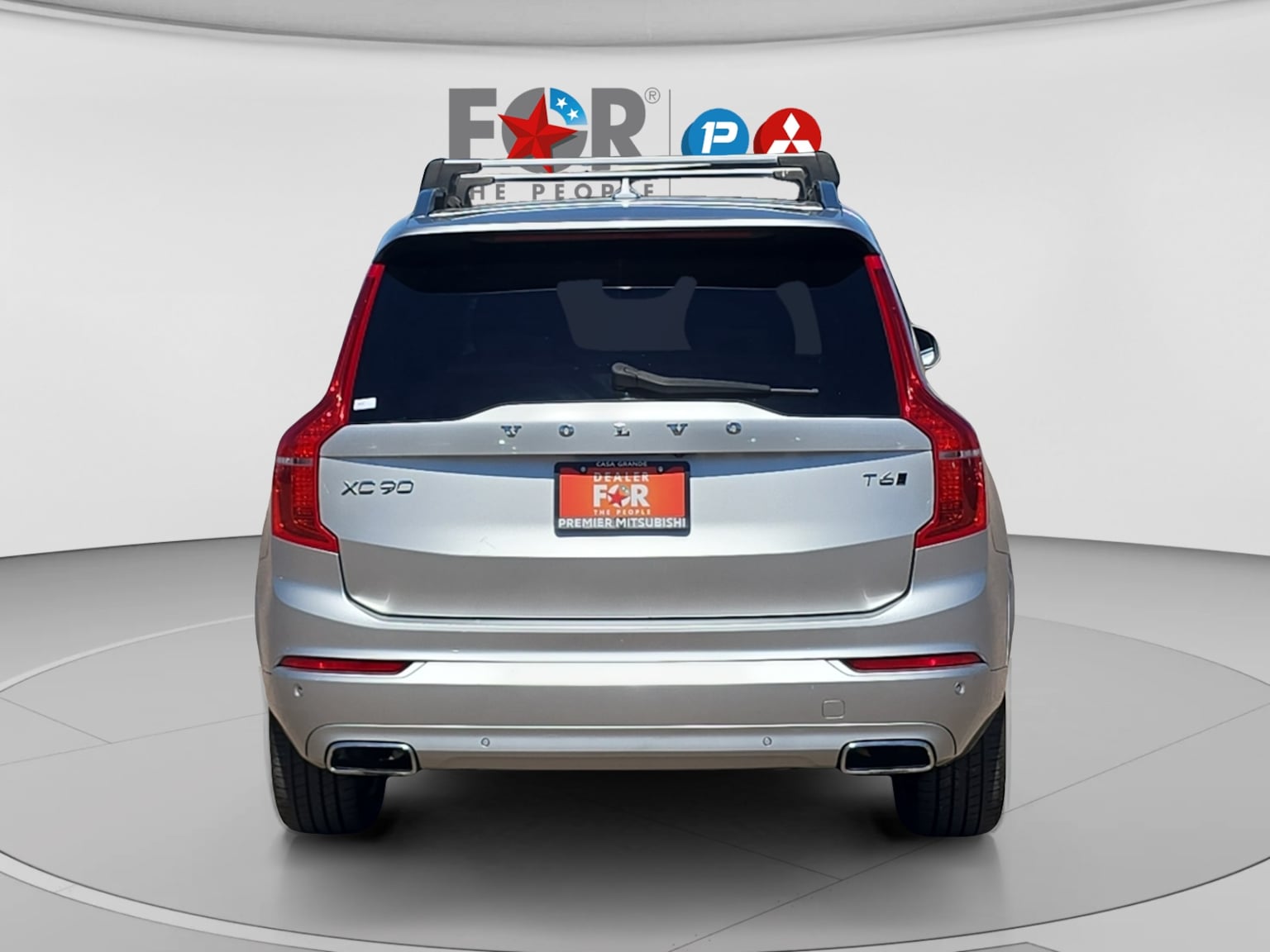 Volvo XC90 photo 4