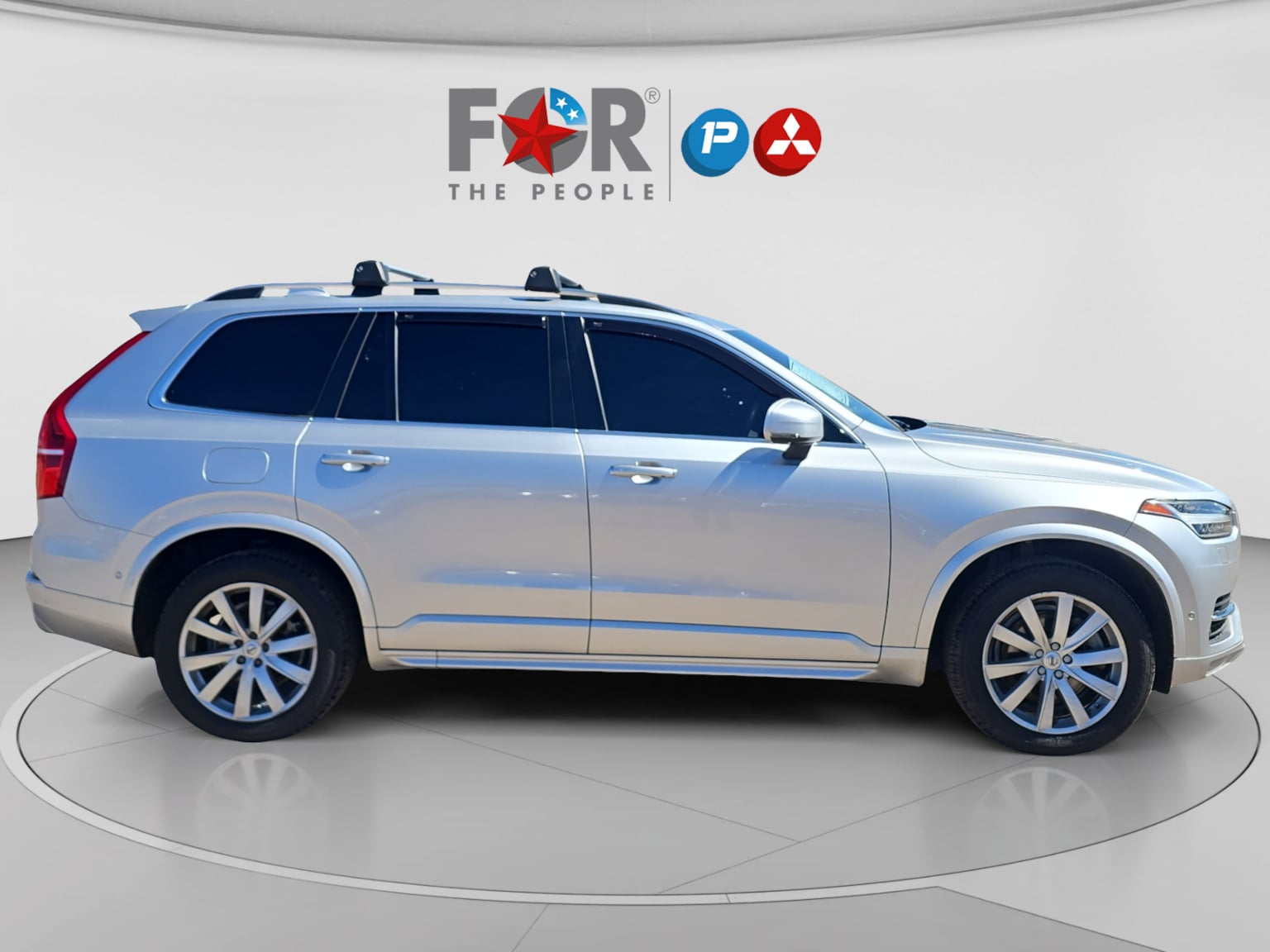Volvo XC90 photo 6