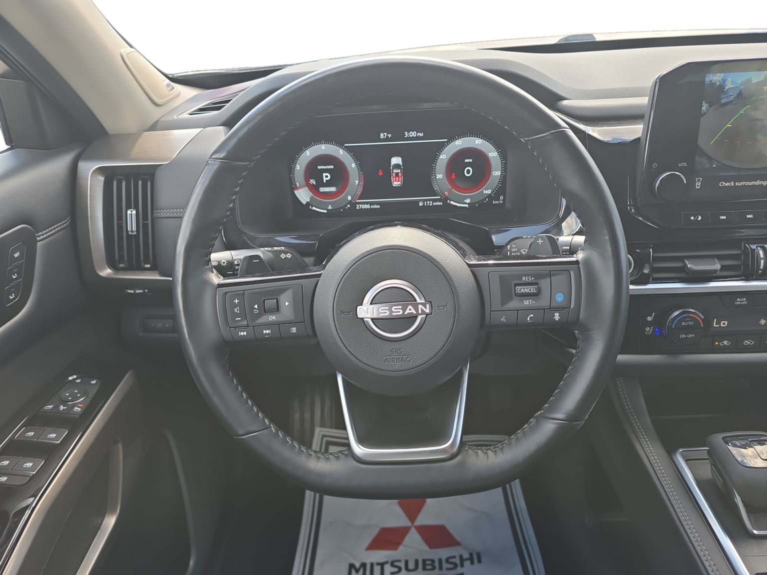 Nissan Pathfinder photo 13